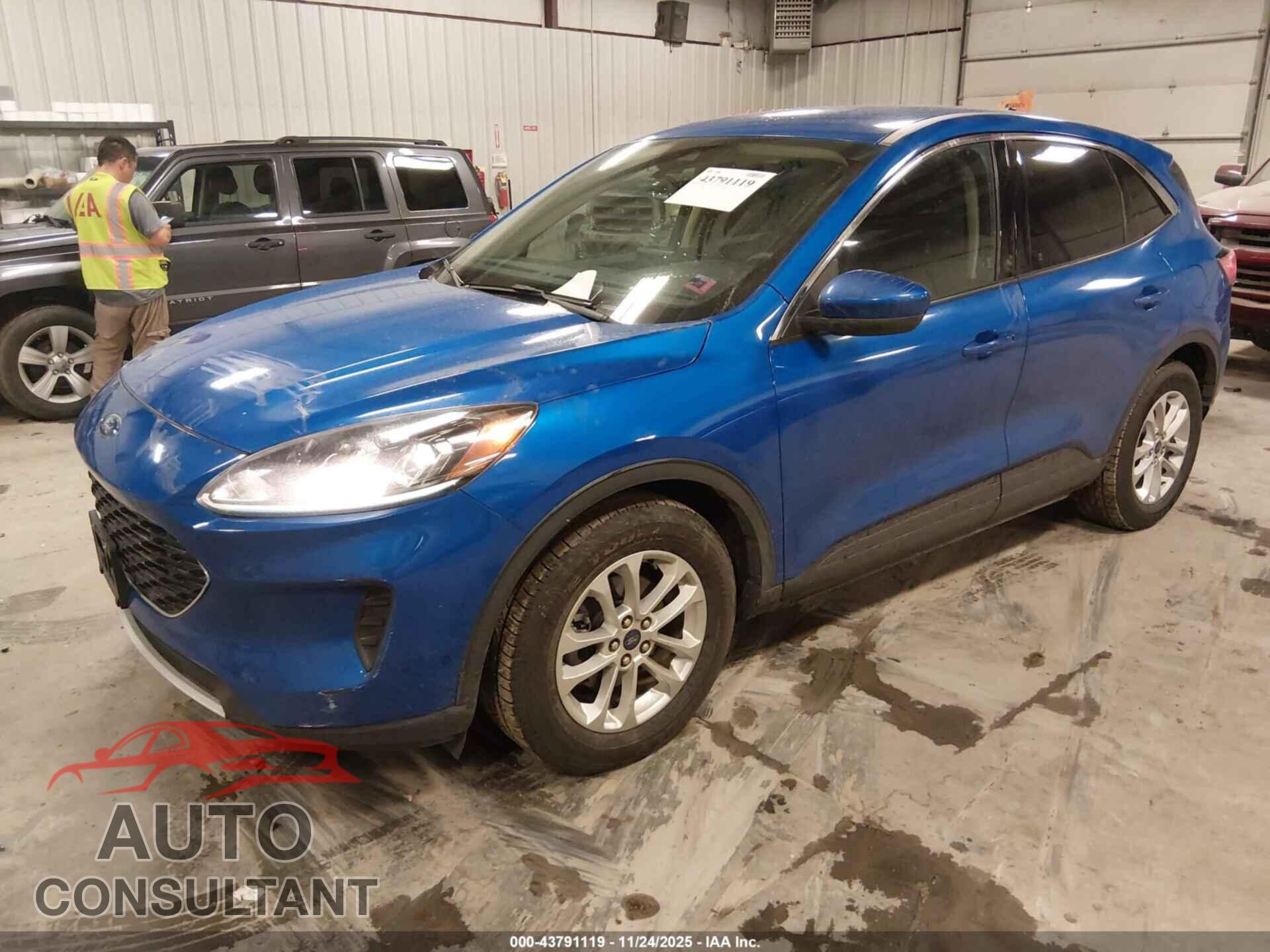 FORD ESCAPE 2020 - 1FMCU0G69LUA92102