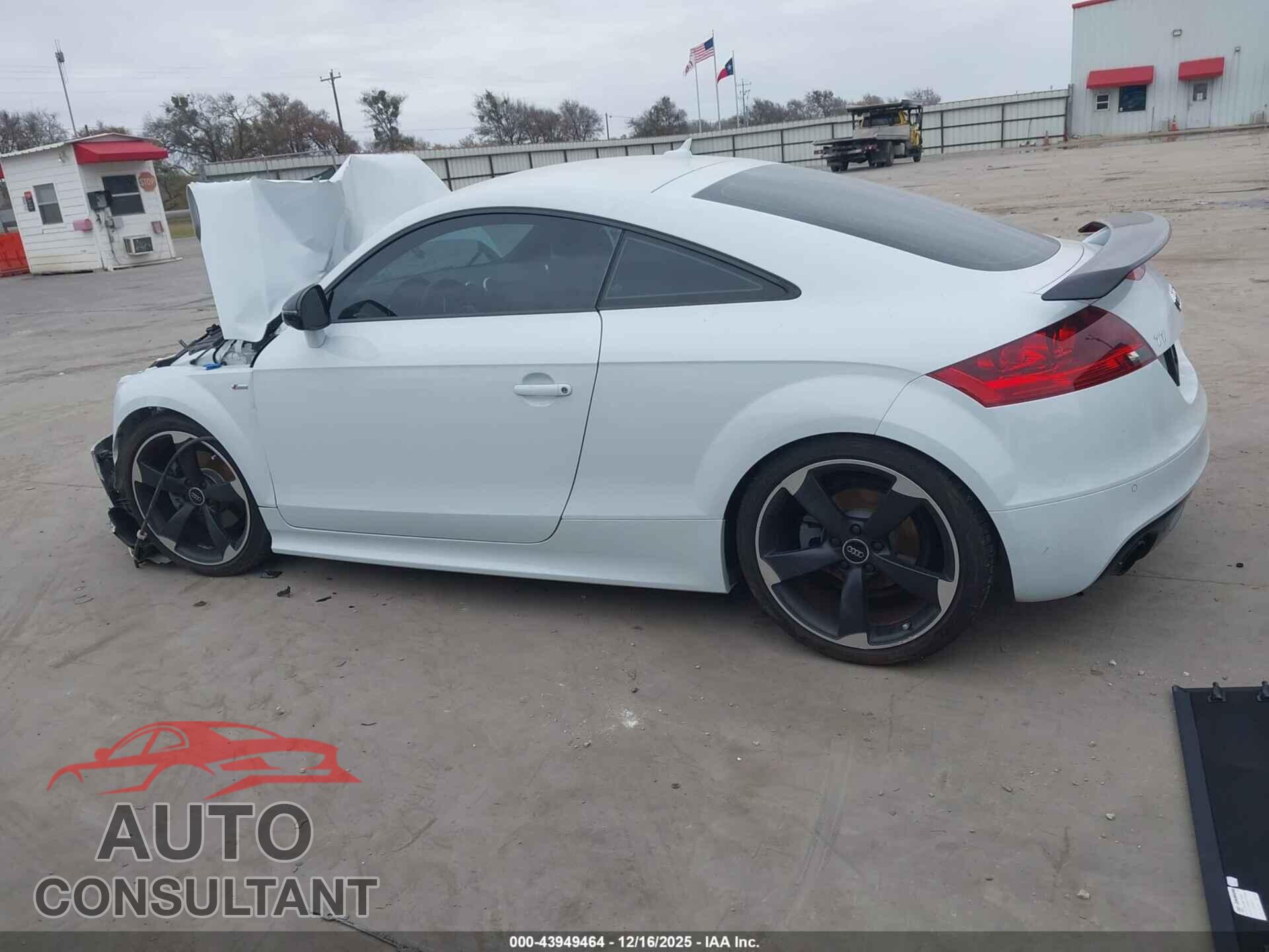 AUDI TT 2014 - TRUBFAFK8E1004682