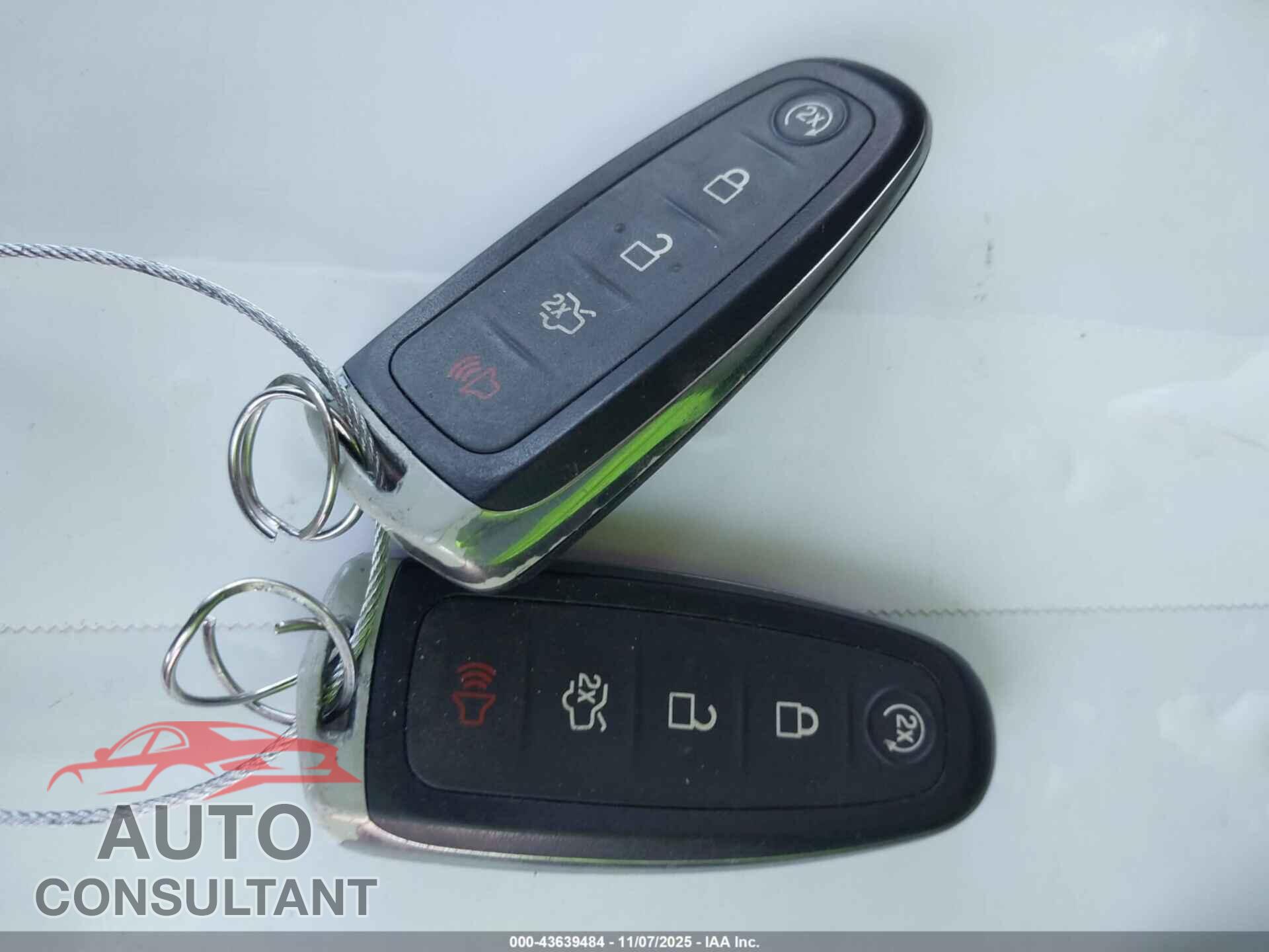 FORD FOCUS 2016 - 1FADP3N23GL388610