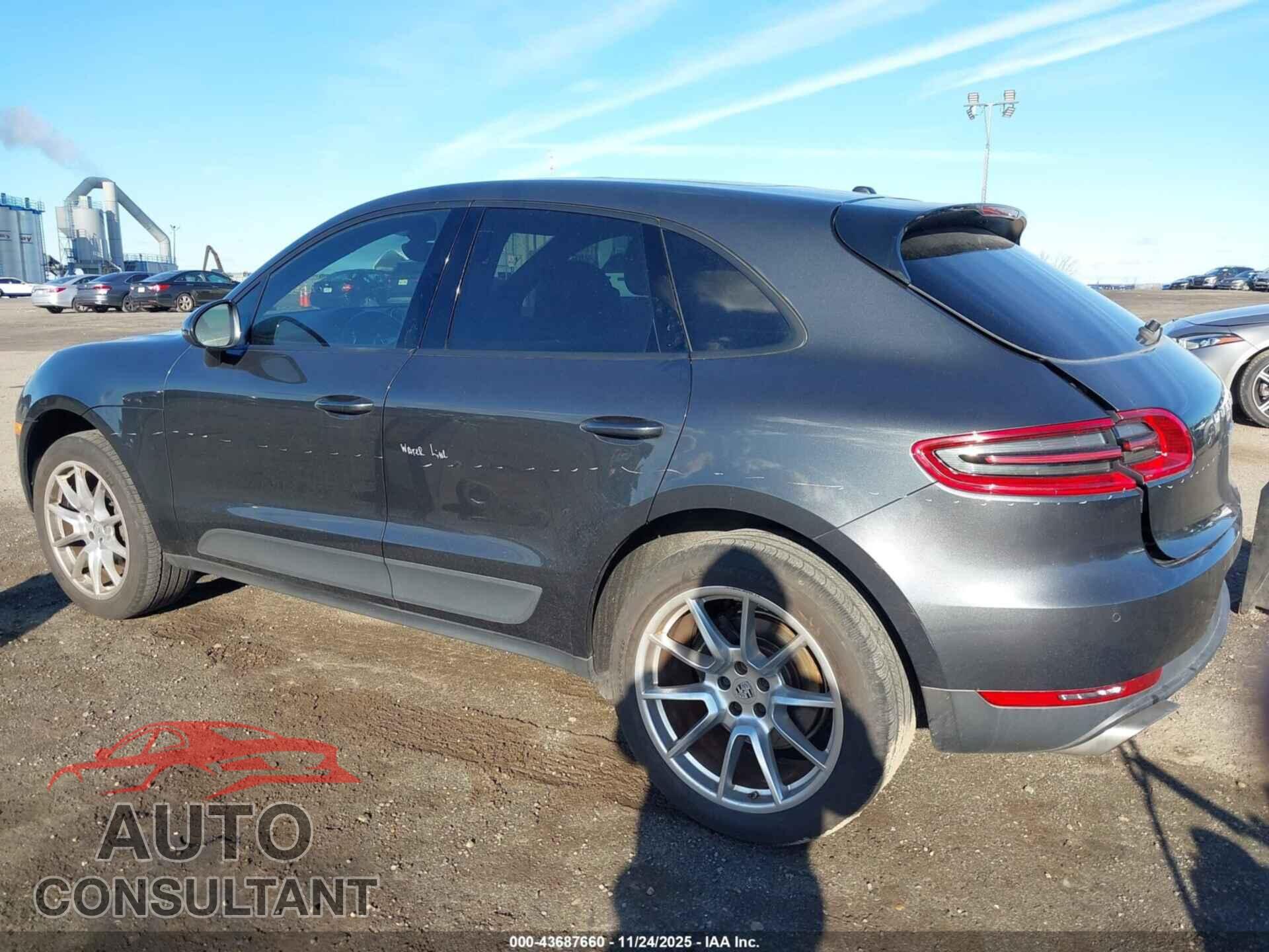 PORSCHE MACAN 2017 - WP1AA2A55HLB03690