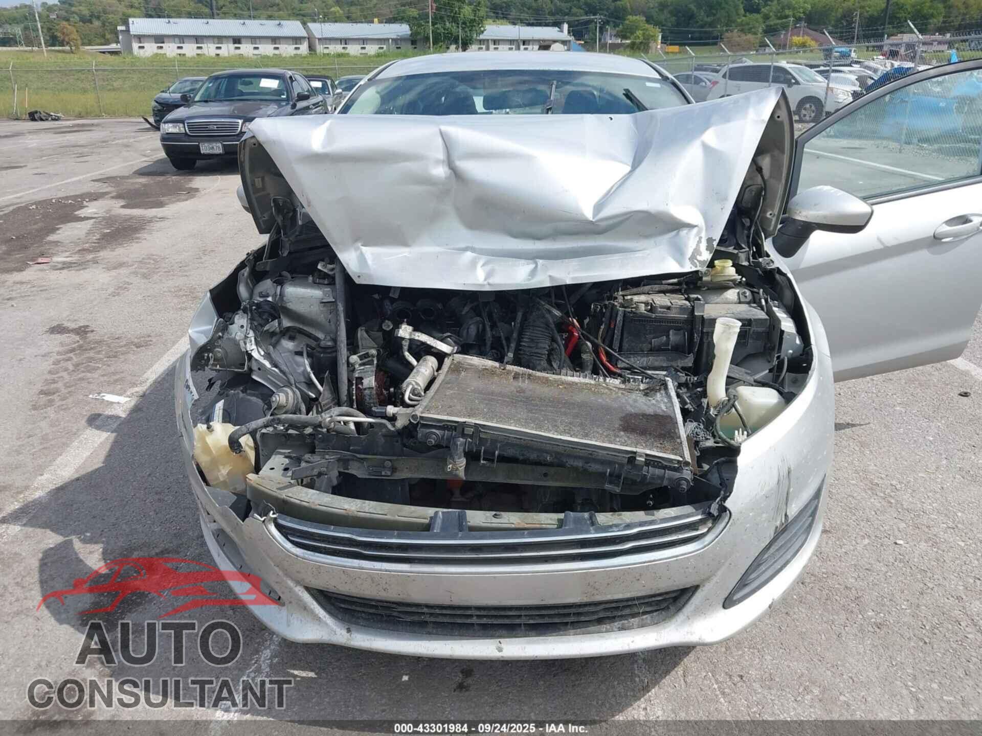 FORD FIESTA 2015 - 3FADP4AJ2FM179357