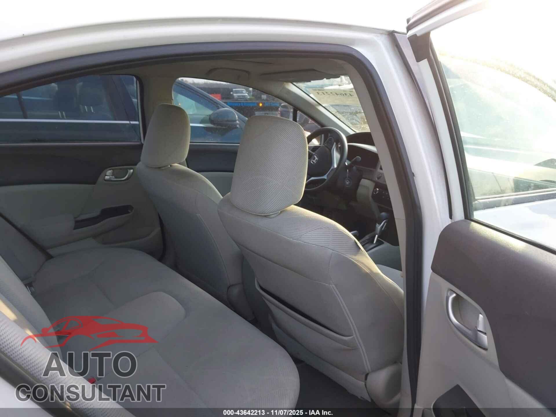 HONDA CIVIC 2012 - 19XFB2F81CE311042