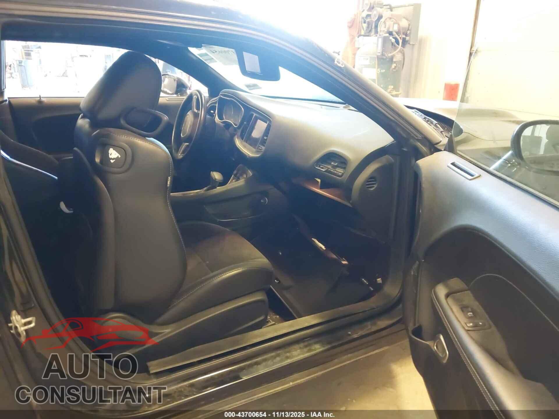 DODGE CHALLENGER 2019 - 2C3CDZFJ1KH677051