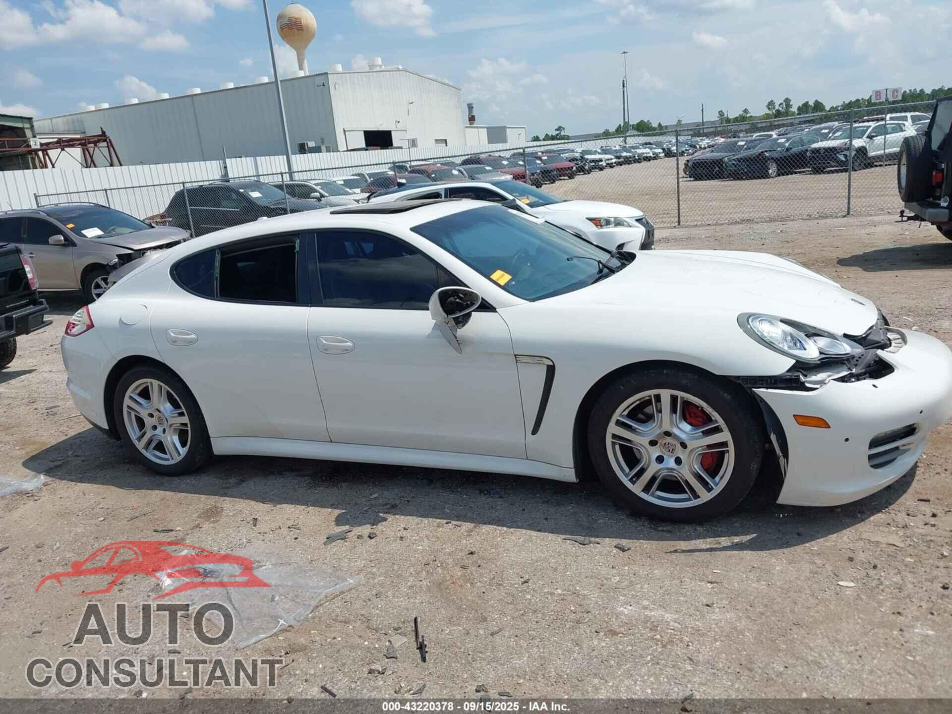 PORSCHE PANAMERA 2012 - WP0AA2A71CL016526