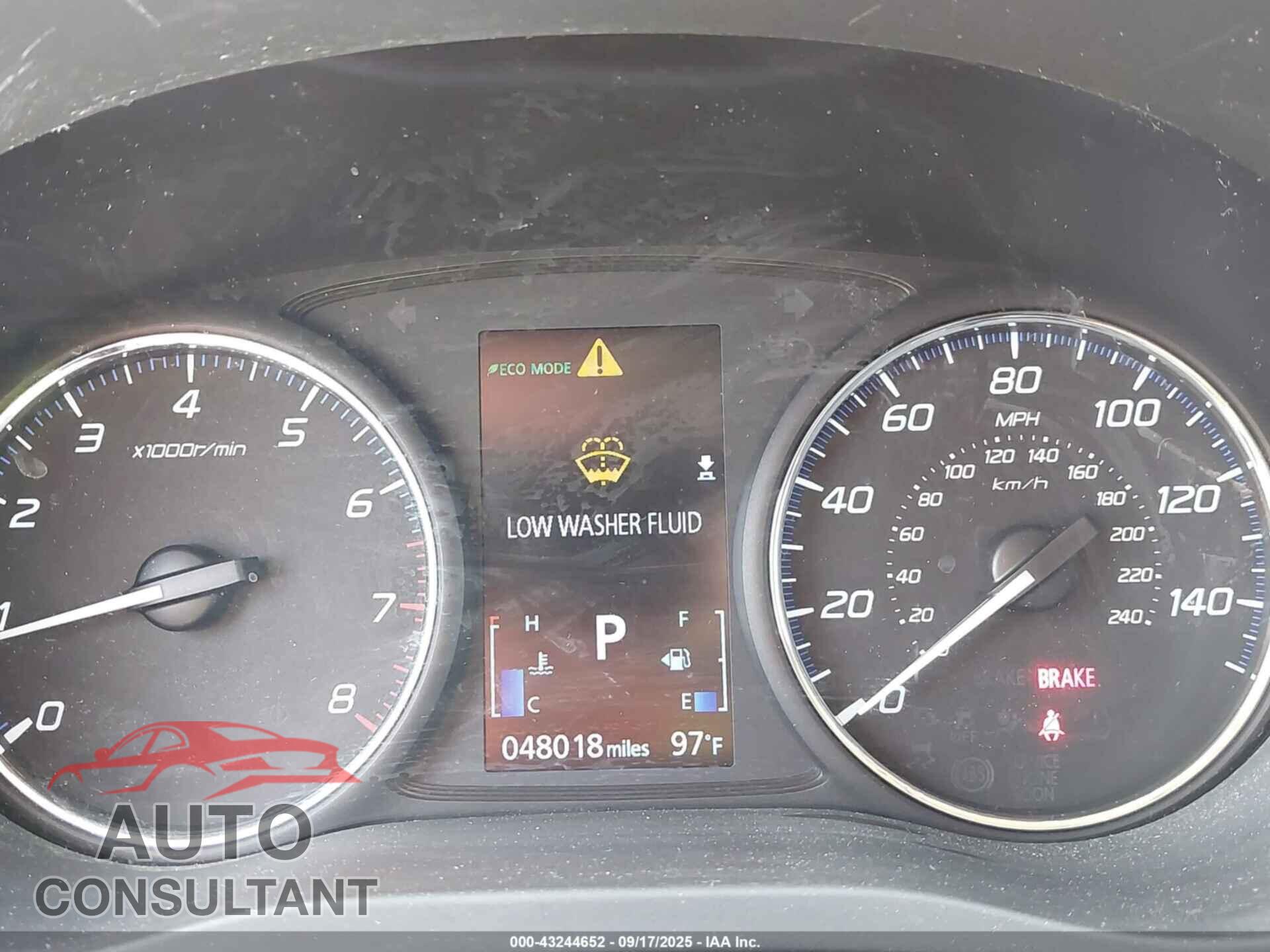 MITSUBISHI OUTLANDER 2017 - JA4AD2A34HZ013672