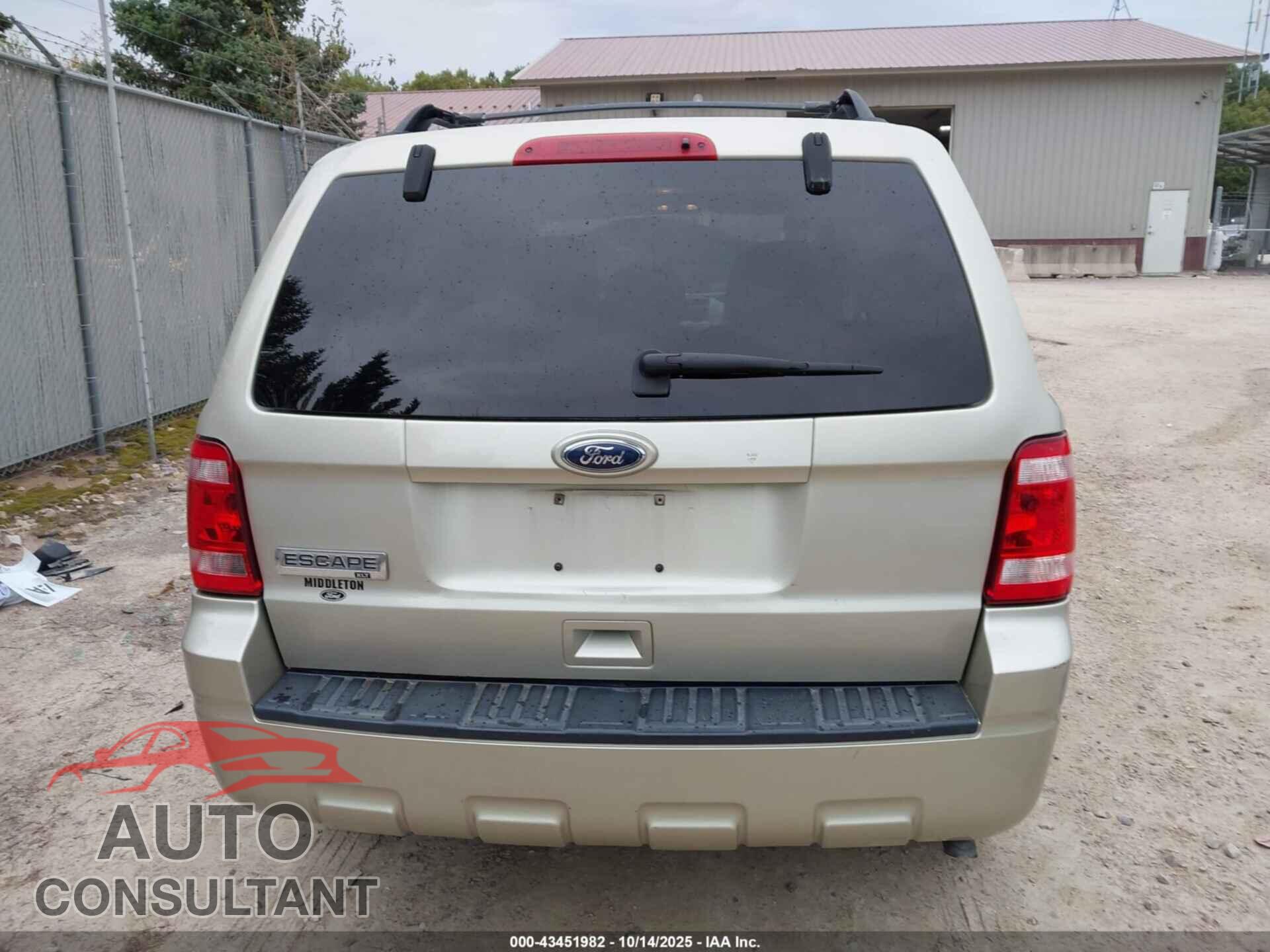 FORD ESCAPE 2010 - 1FMCU0D71AKA69385