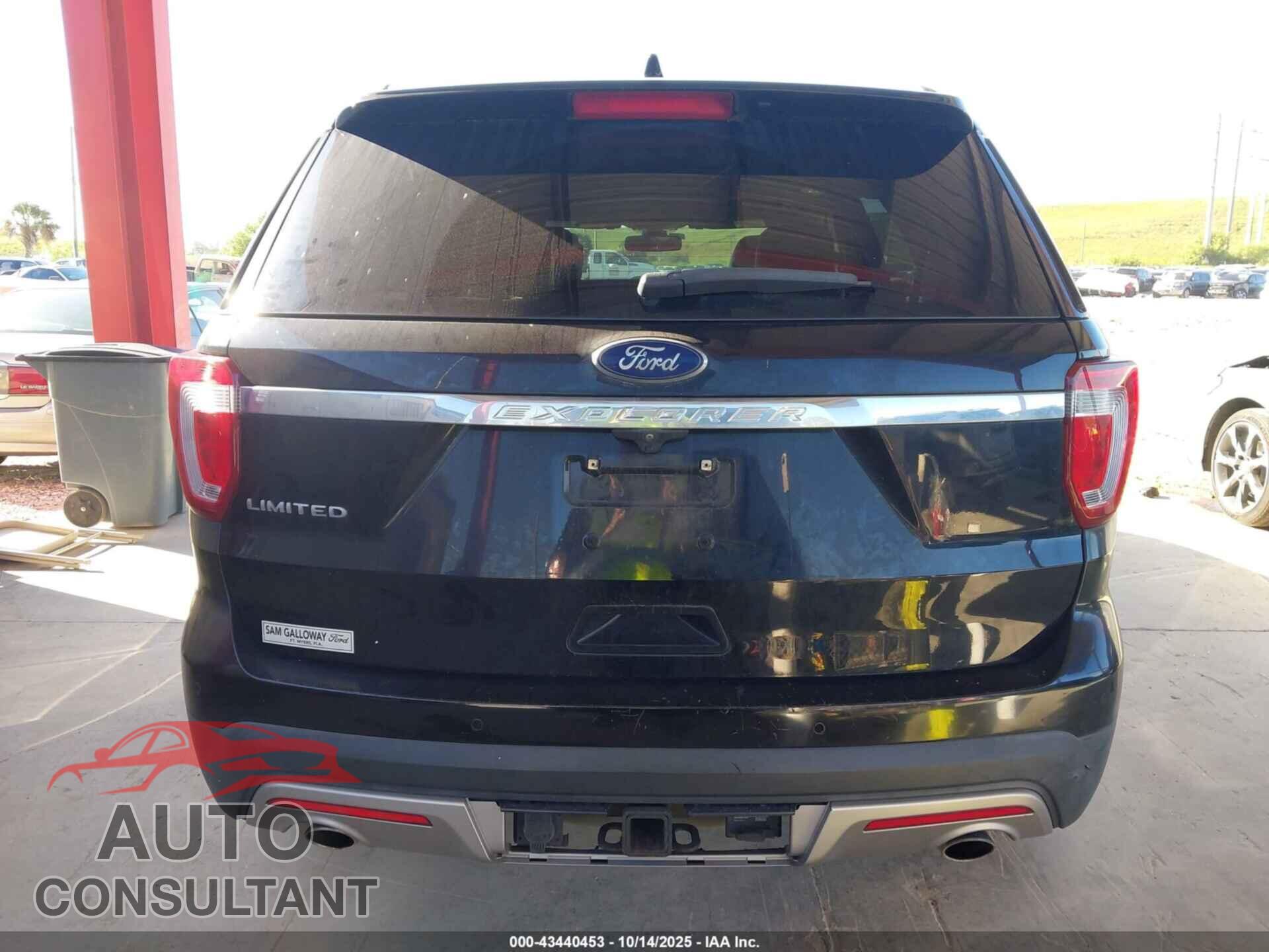 FORD EXPLORER 2017 - 1FM5K7F8XHGC75136