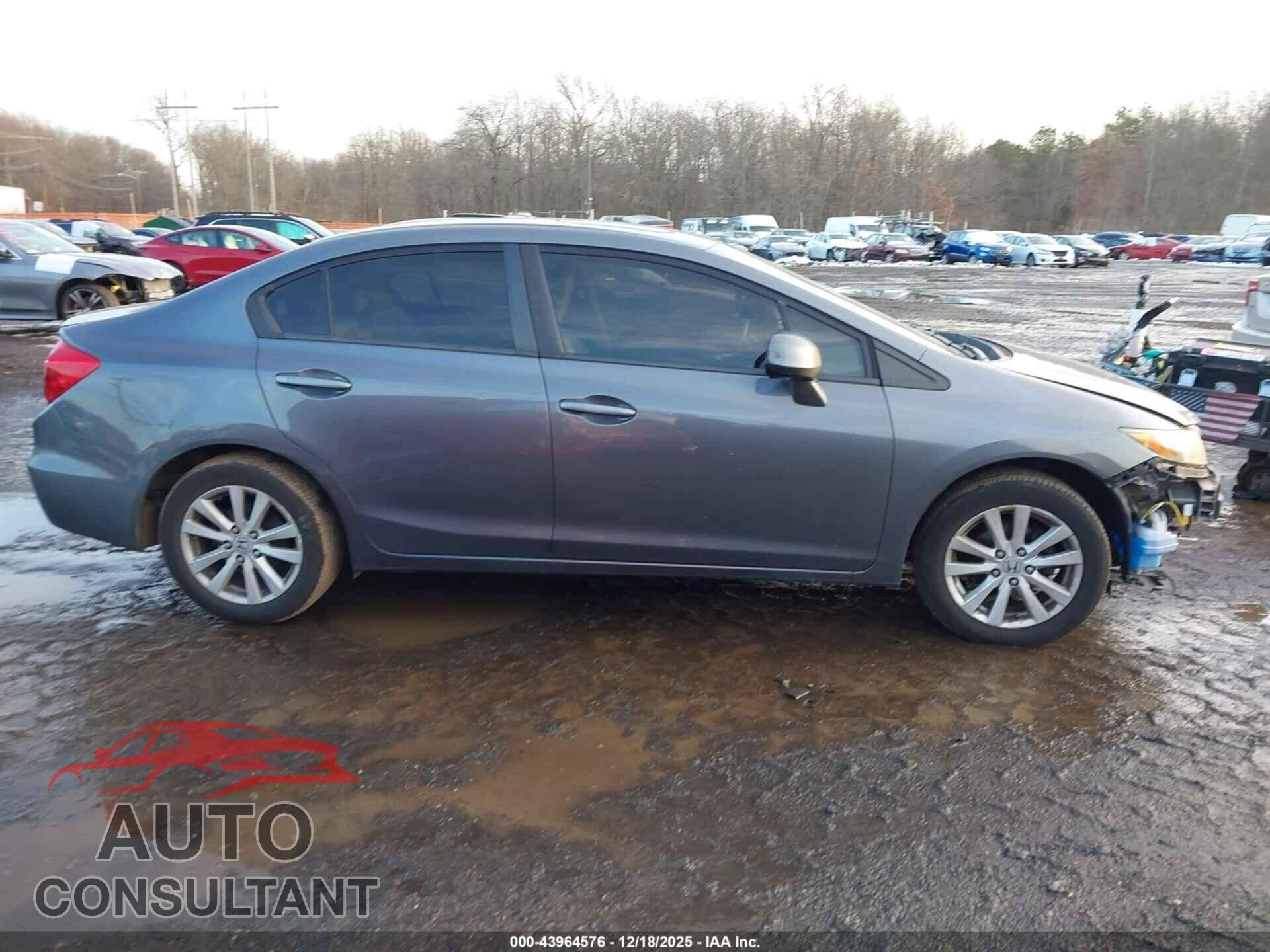 HONDA CIVIC 2012 - 2HGFB2F9XCH322815