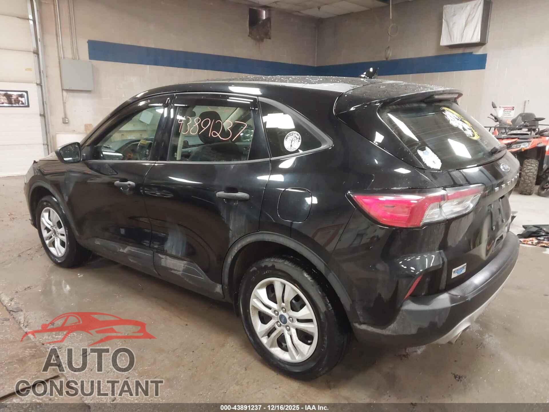 FORD ESCAPE 2020 - 1FMCU9F65LUA43761