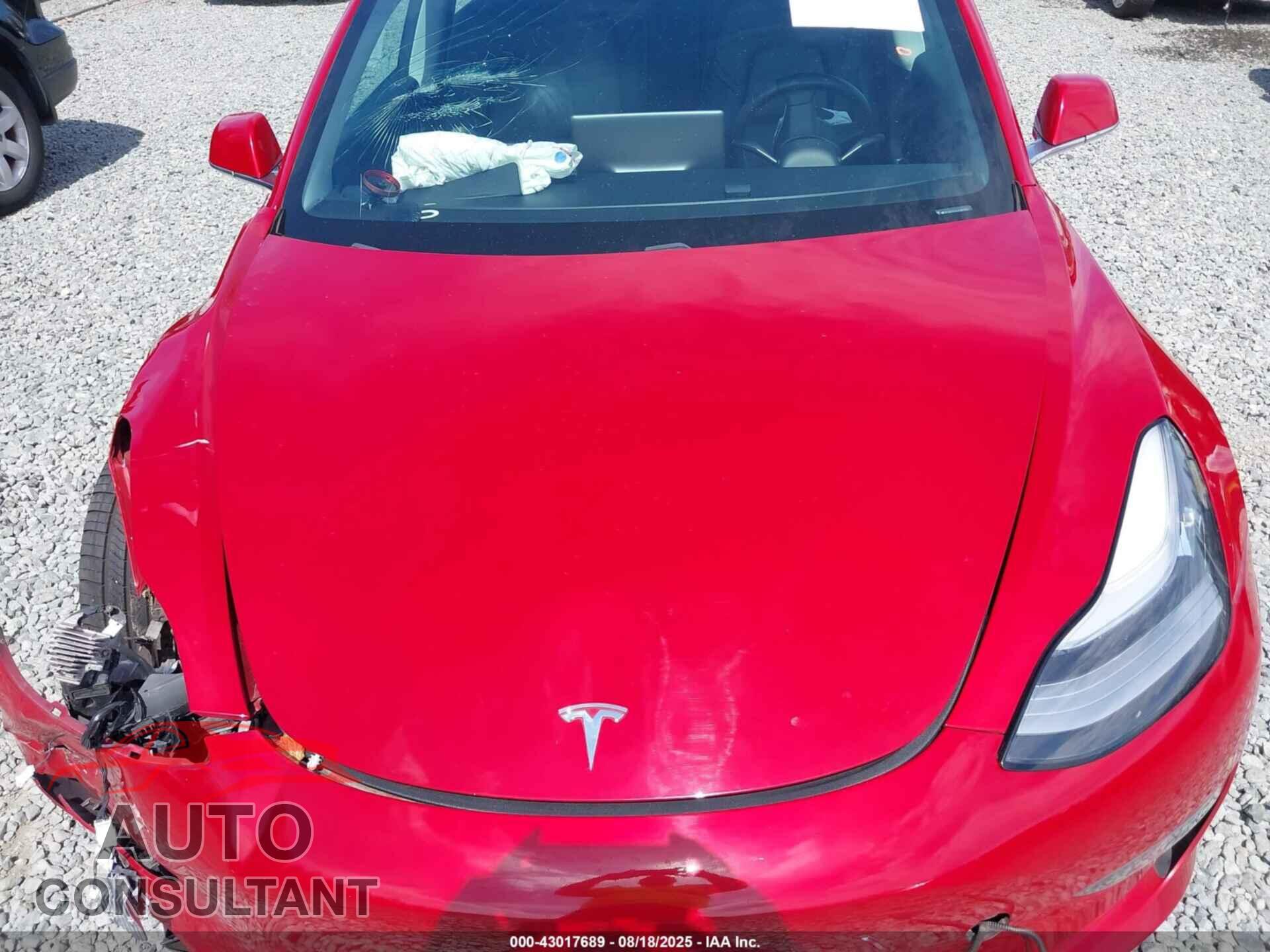 TESLA MODEL 3 2018 - 5YJ3E1EA0JF062703