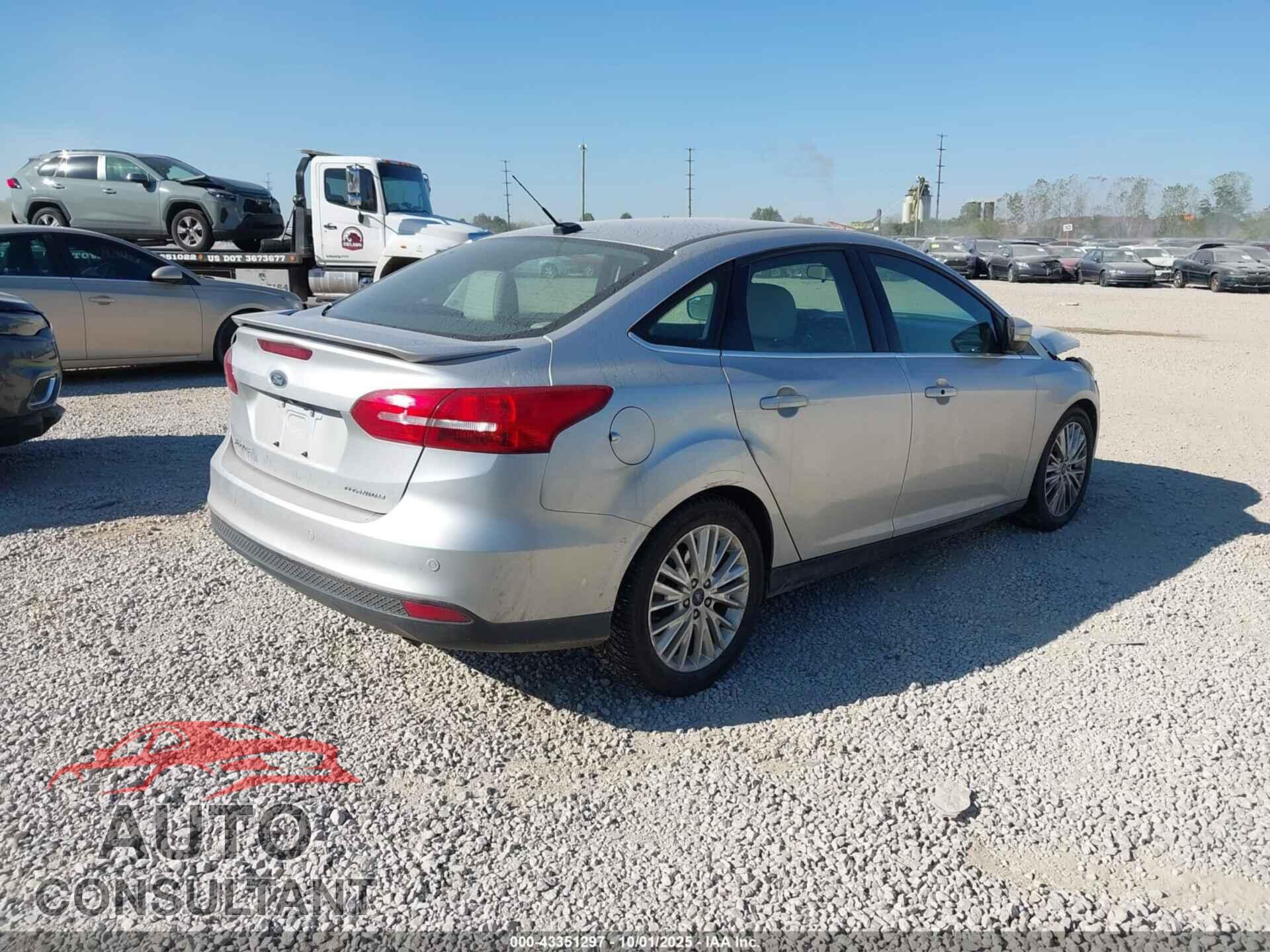 FORD FOCUS 2017 - 1FADP3J21HL279912
