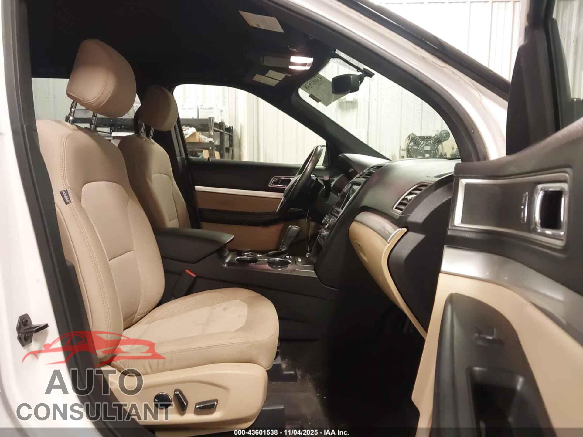 FORD EXPLORER 2017 - 1FM5K8D81HGD01079