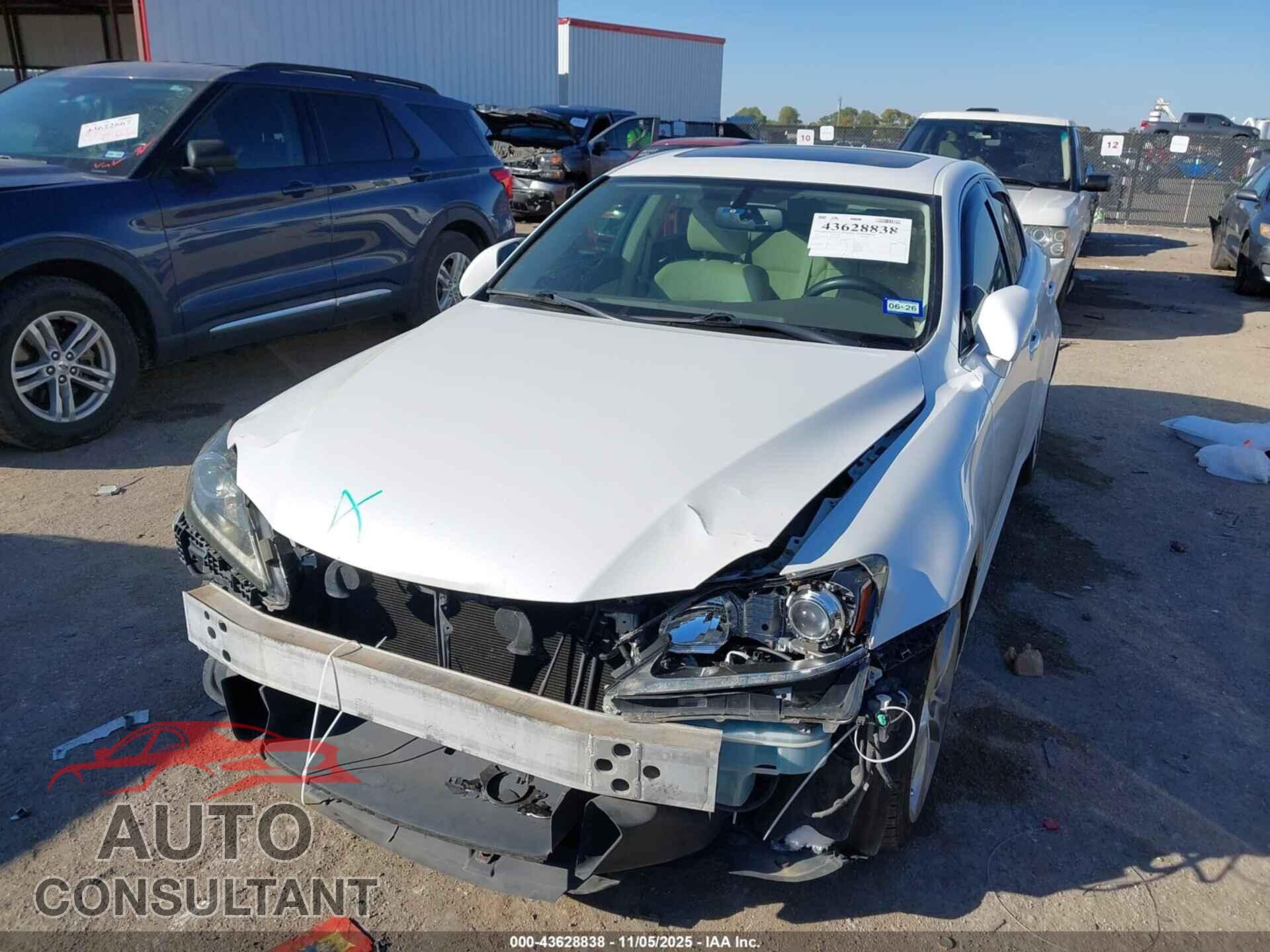LEXUS IS 250 2011 - JTHBF5C29B5145642