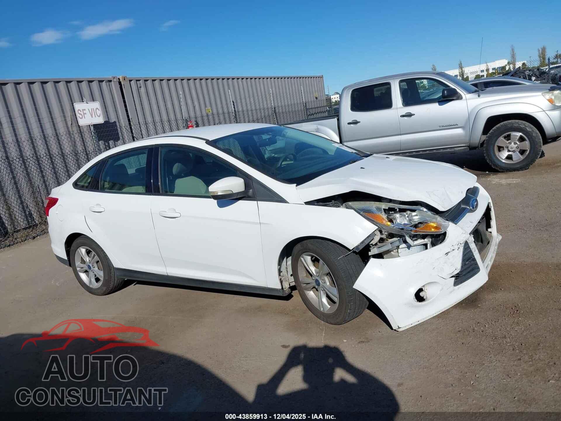 FORD FOCUS 2014 - 1FADP3F23EL334414