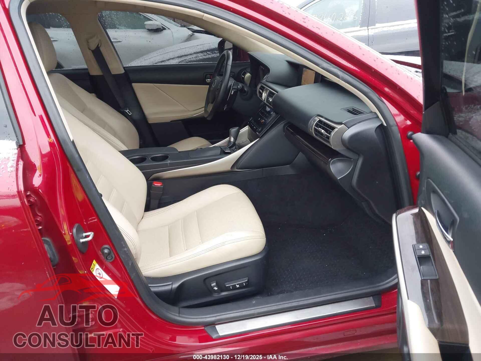 LEXUS IS 250 2014 - JTHCF1D2XE5010217