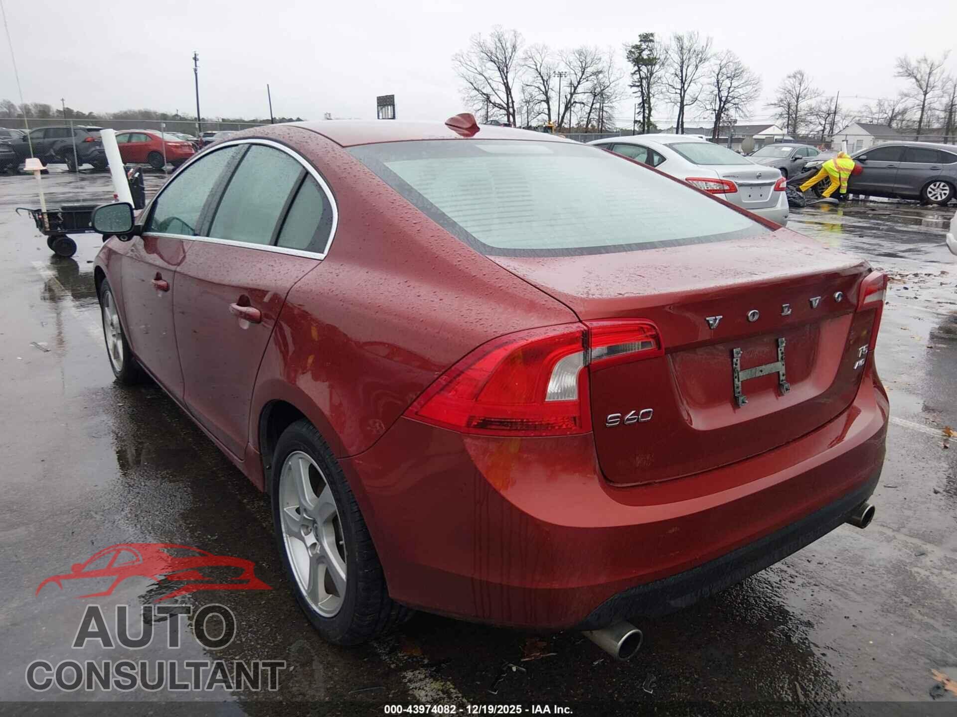 VOLVO S60 2013 - YV1612FH6D2205181