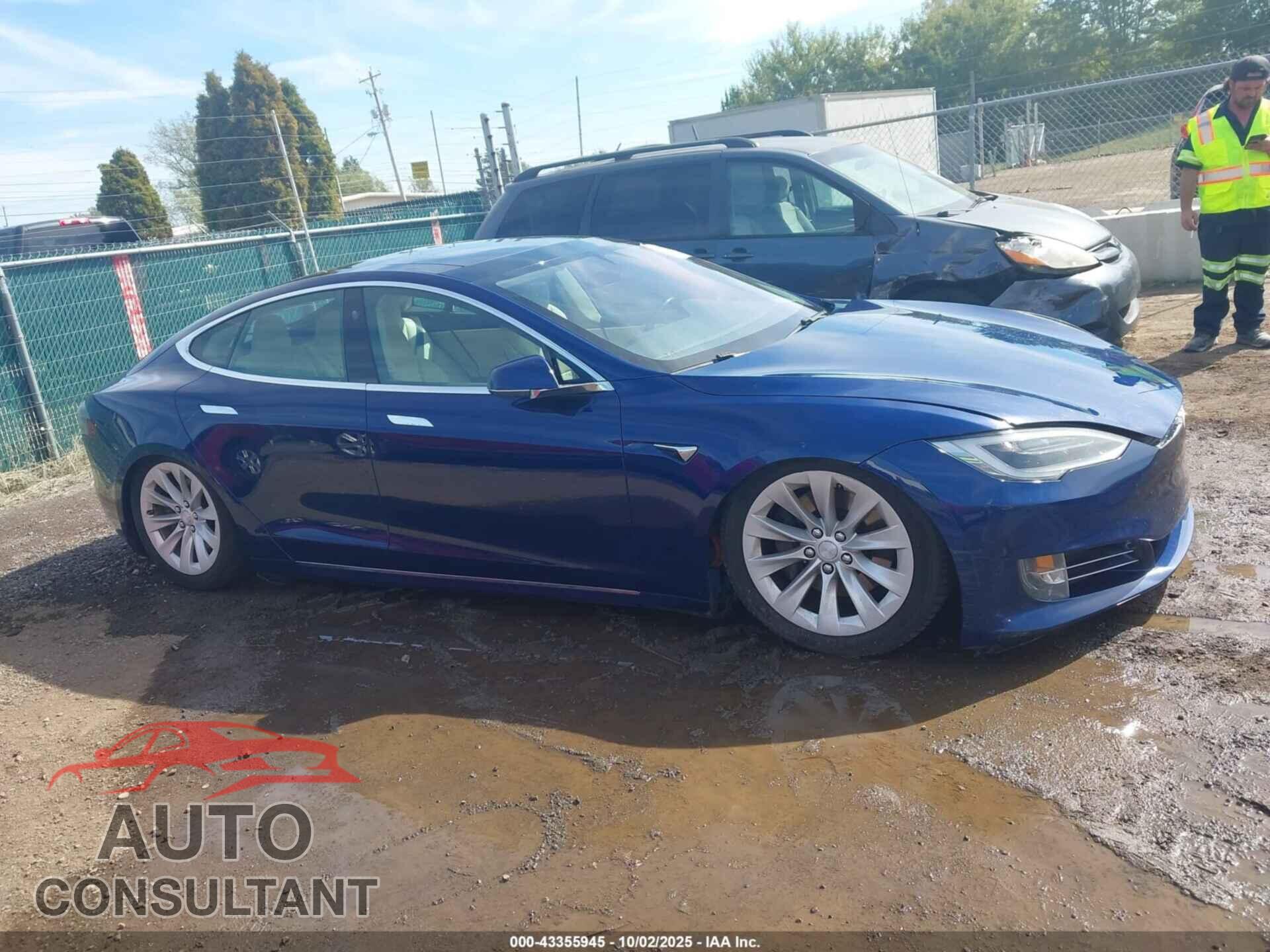 TESLA MODEL S 2017 - 5YJSA1E25HF223654