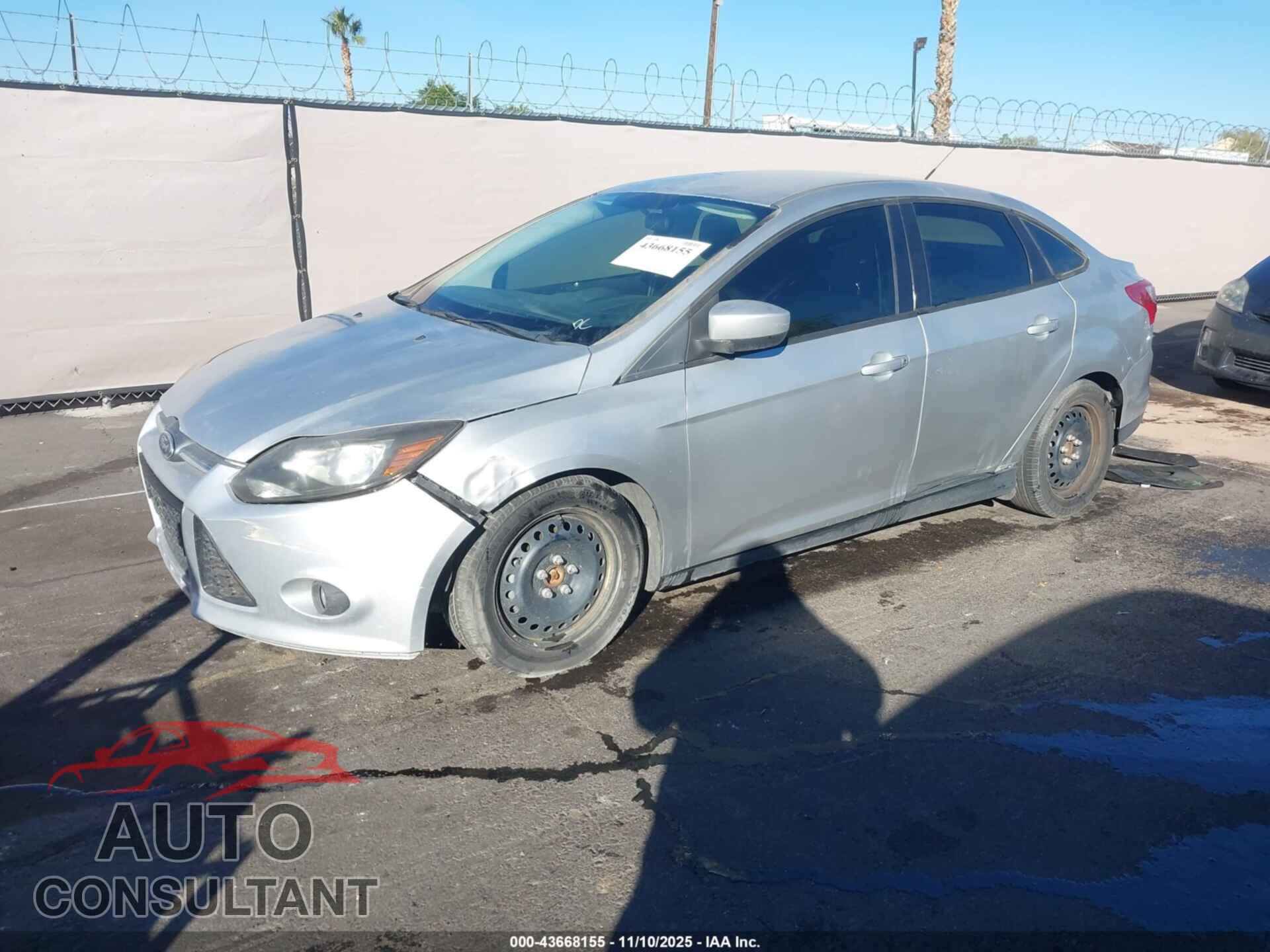 FORD FOCUS 2012 - 1FAHP3F23CL227846