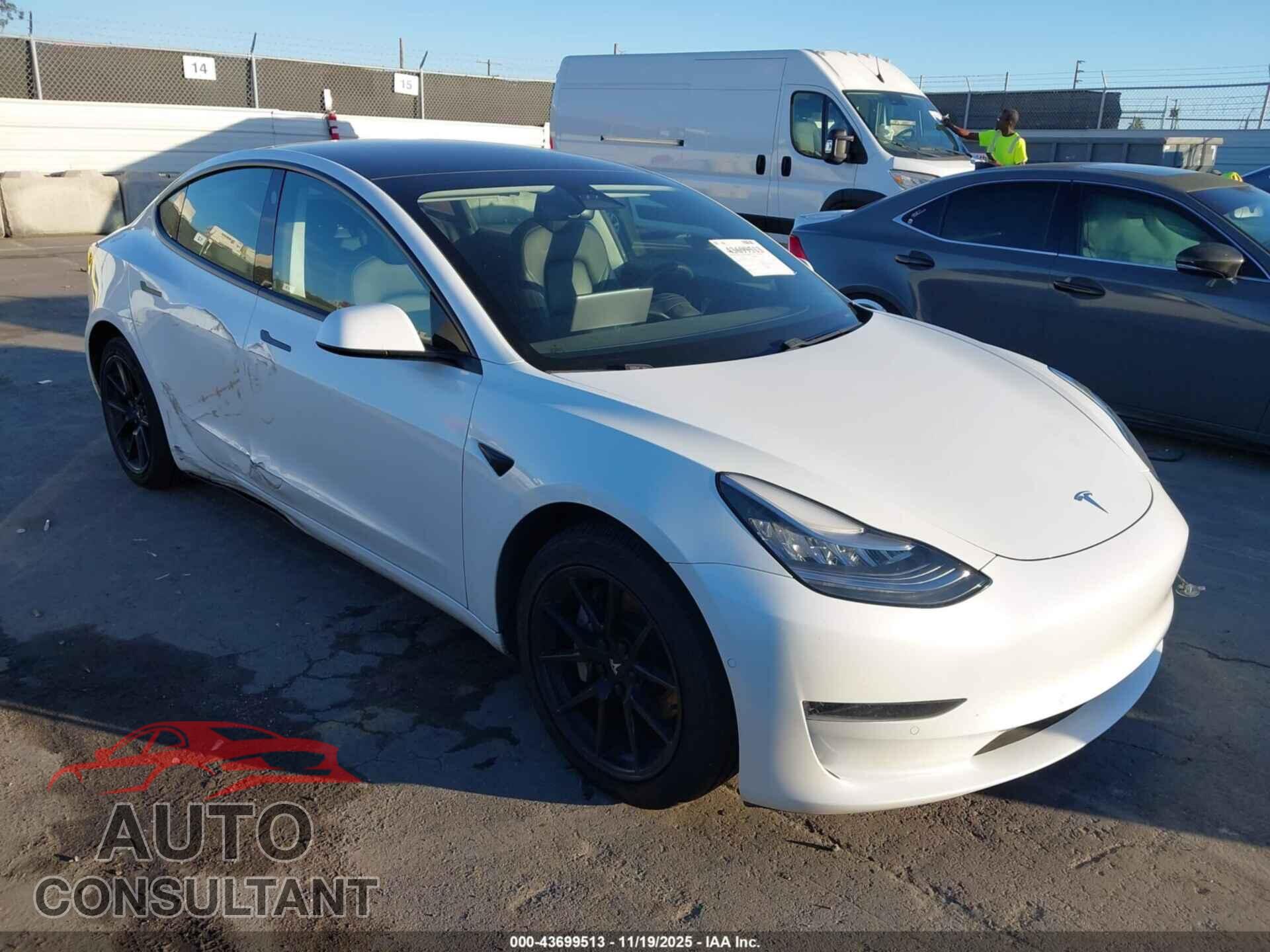 TESLA MODEL 3 2021 - 5YJ3E1EA6MF850552
