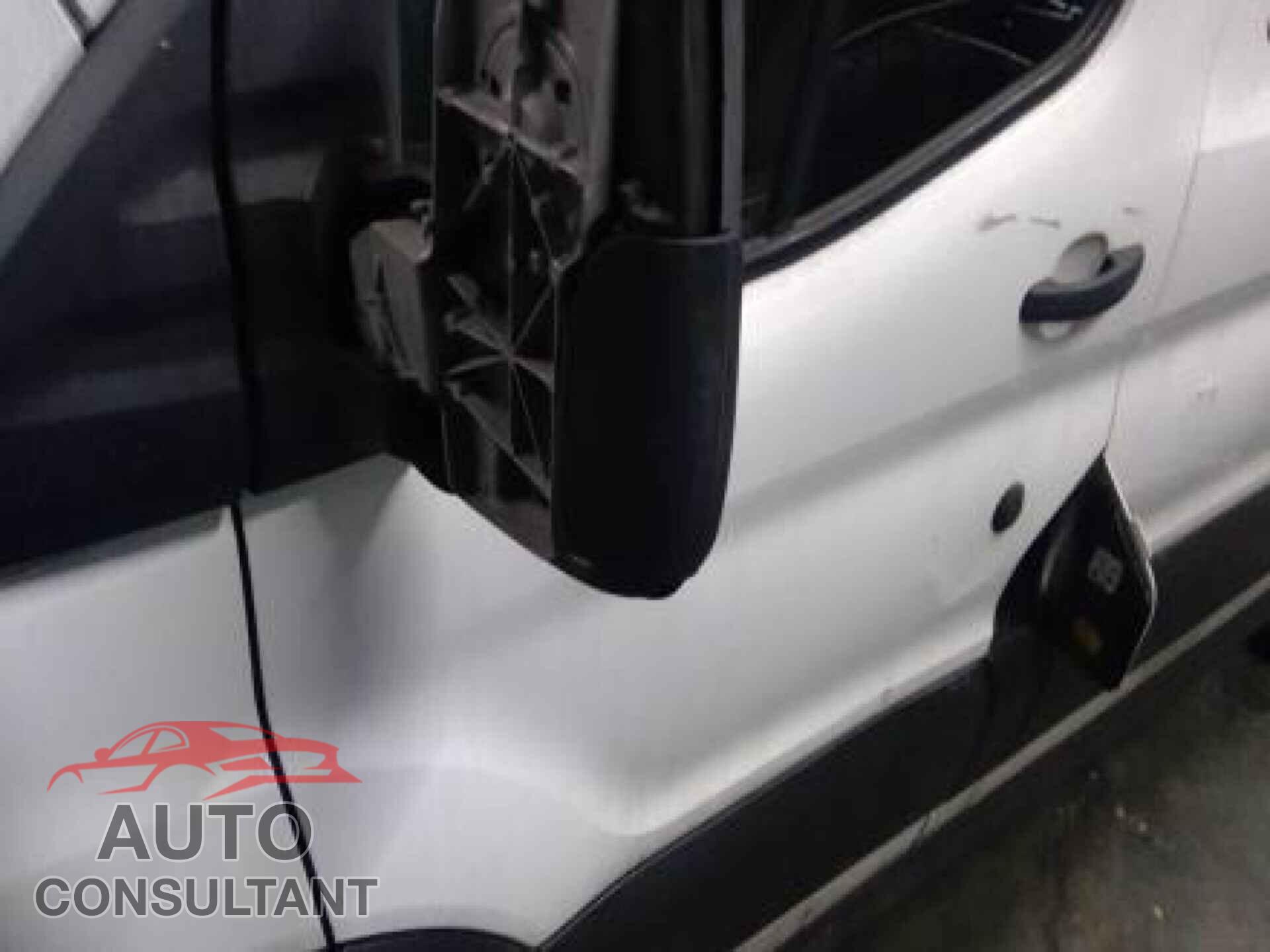 FORD TRANSIT-150 2020 - 1FTYE1C85LKB21093