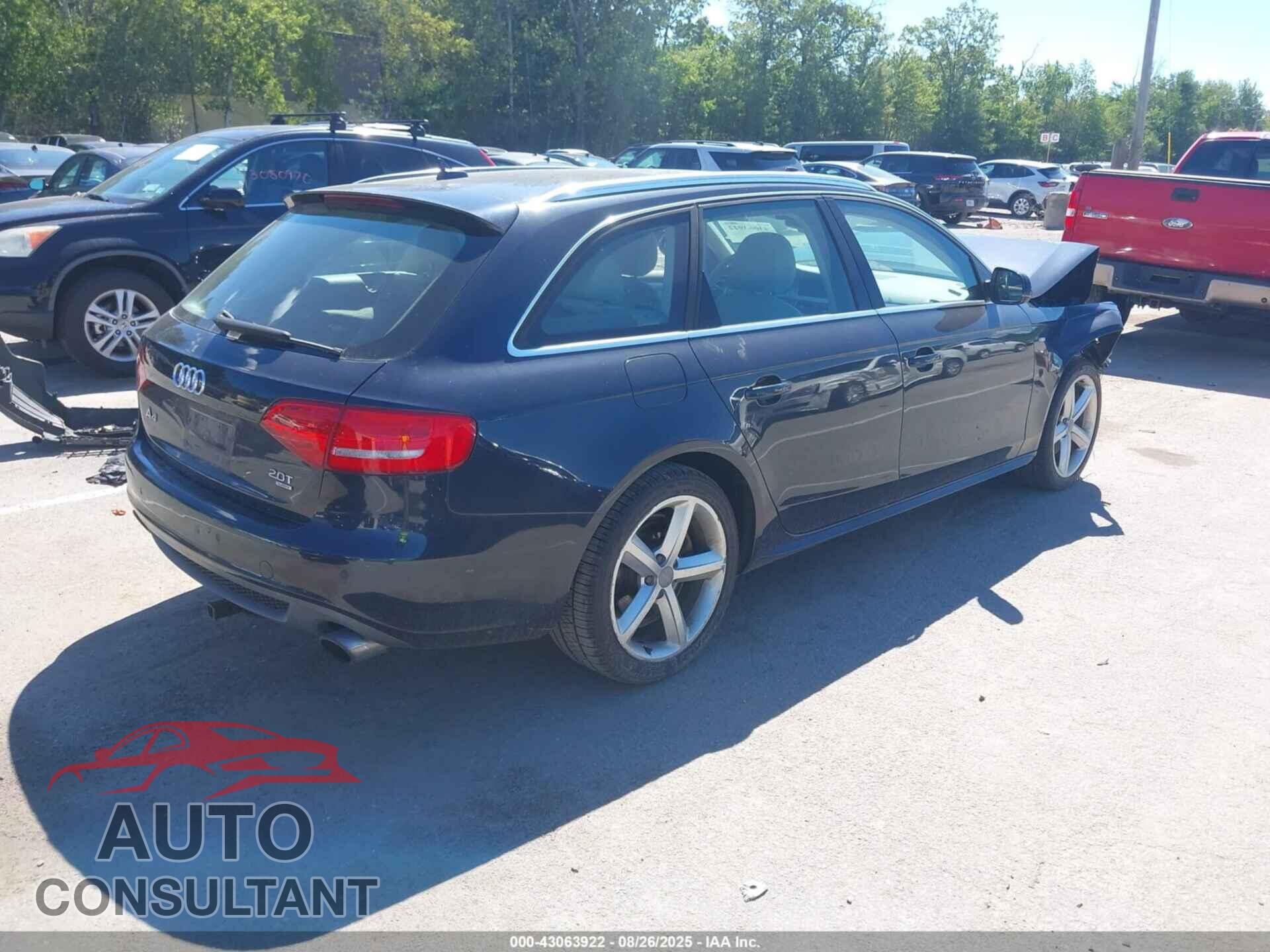 AUDI A4 2012 - WAUWFAFLXCA059584