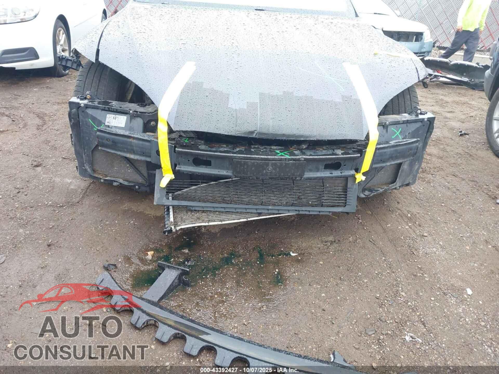 TESLA MODEL S 2020 - 5YJSA1E22LF359636