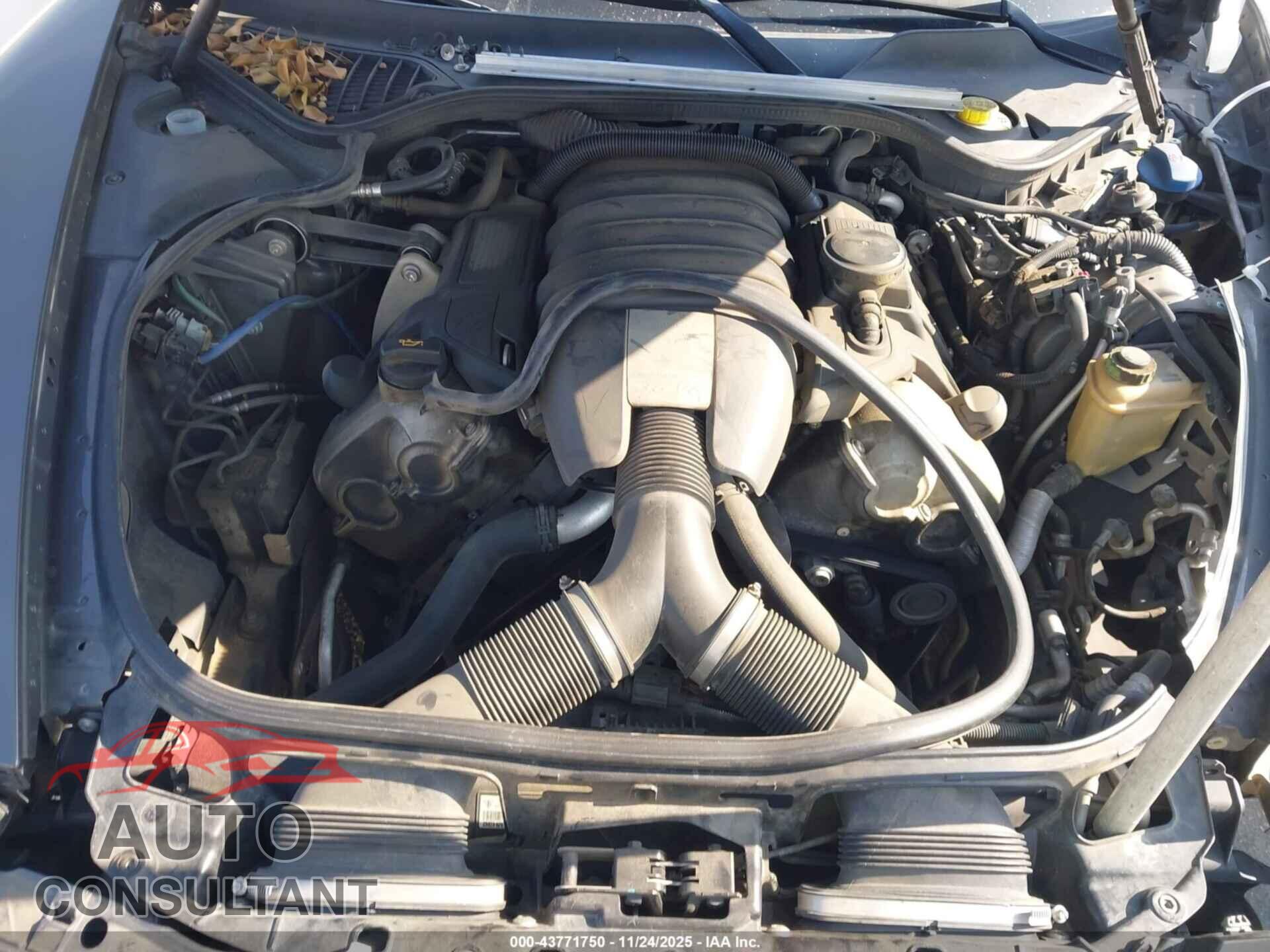 PORSCHE PANAMERA 2013 - WP0AA2A72DL012387