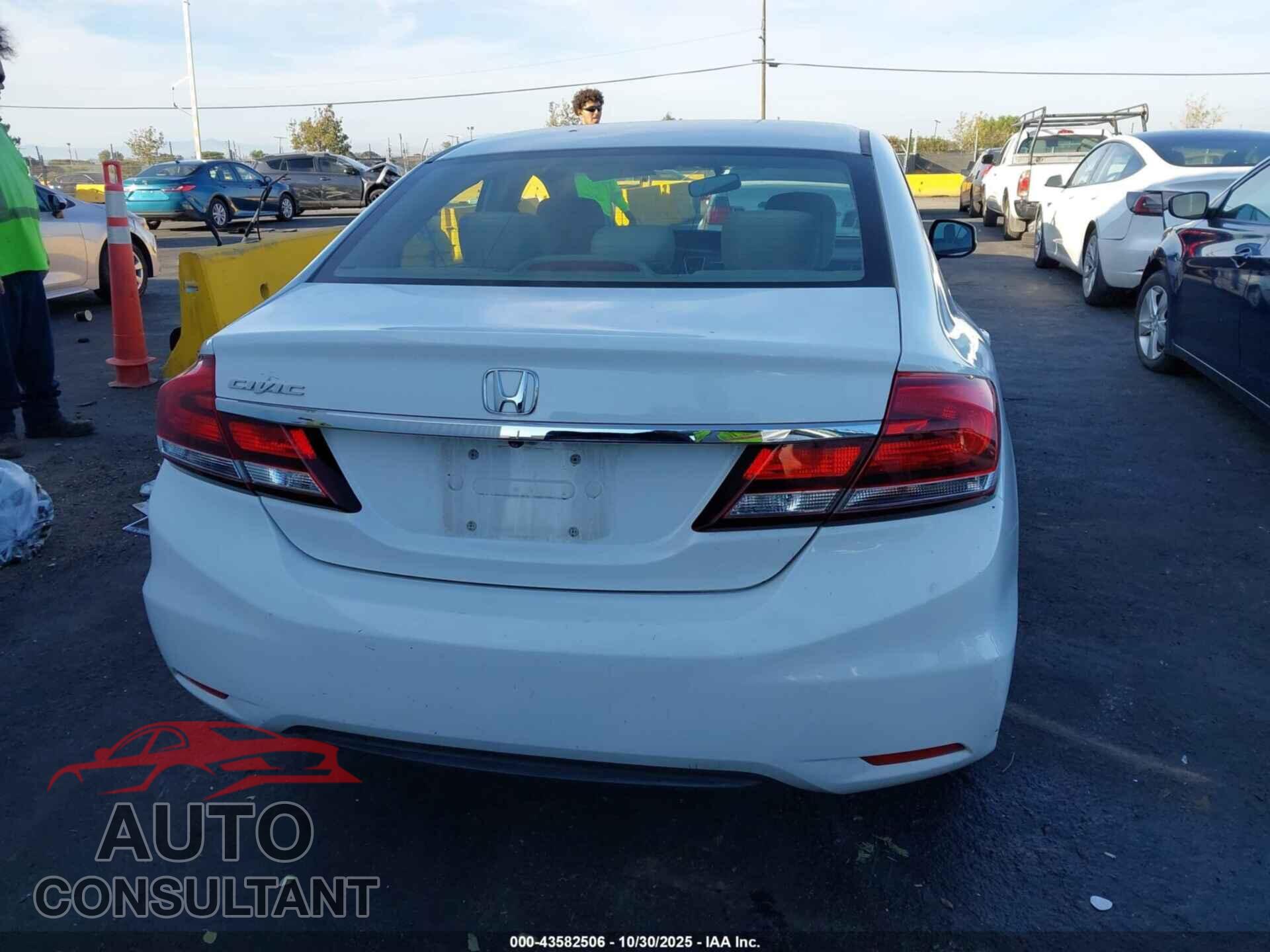 HONDA CIVIC 2013 - 2HGFB2F80DH540075