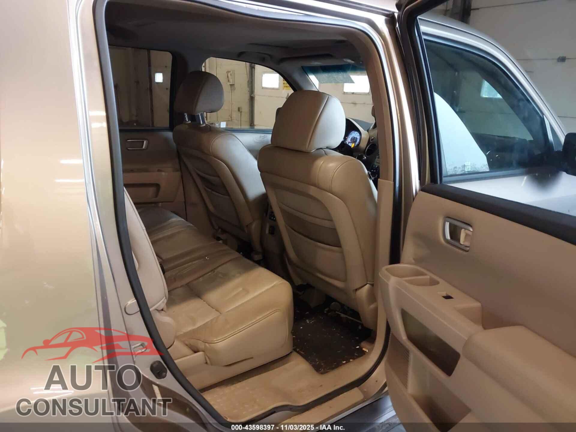 HONDA PILOT 2009 - 5FNYF48509B008073