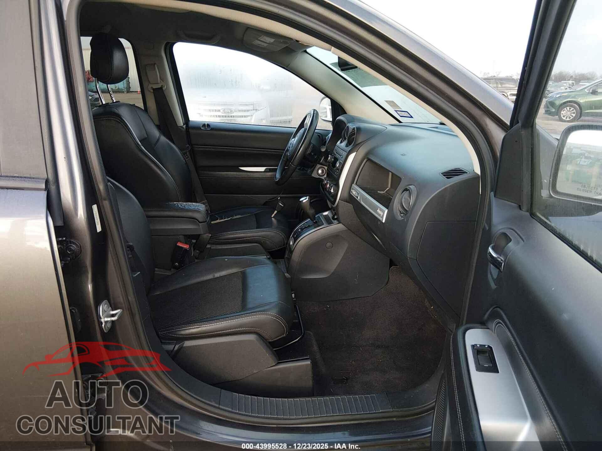 JEEP COMPASS 2017 - 1C4NJCEB3HD198401