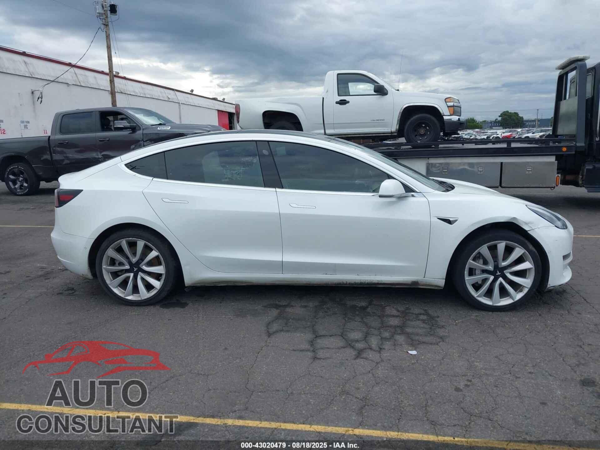 TESLA MODEL 3 2020 - 5YJ3E1EA0LF614302