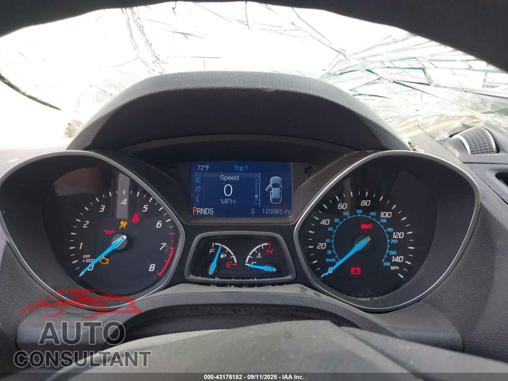 FORD ESCAPE 2015 - 1FMCU9G99FUB73779