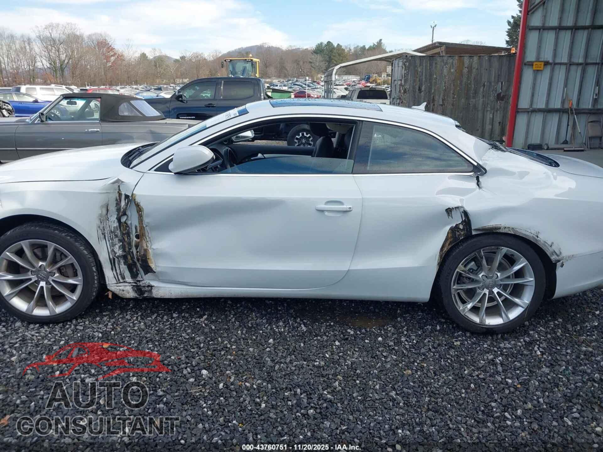 AUDI A5 2014 - WAULFAFR5EA072978