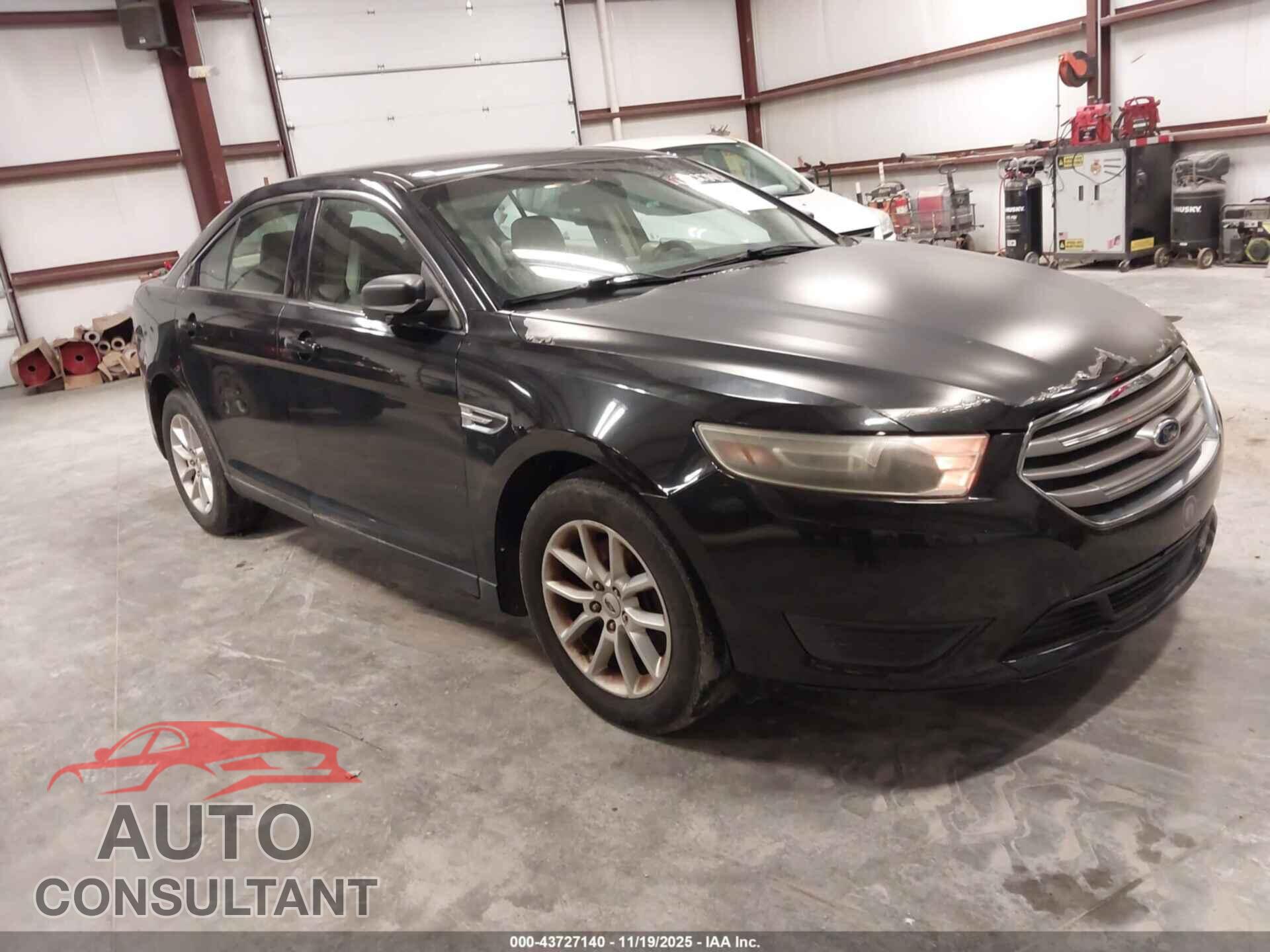 FORD TAURUS 2013 - 1FAHP2D8XDG172565