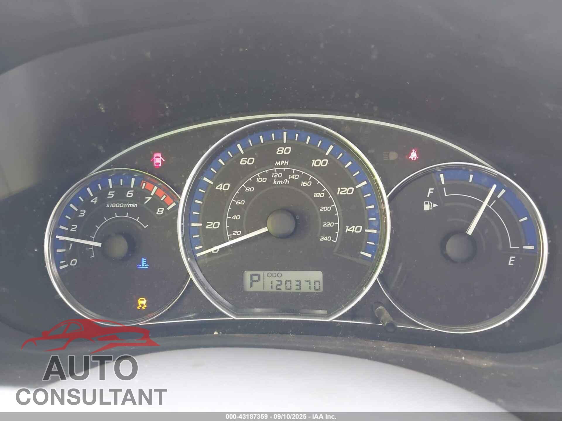 SUBARU FORESTER 2011 - JF2SHAEC7BH716510