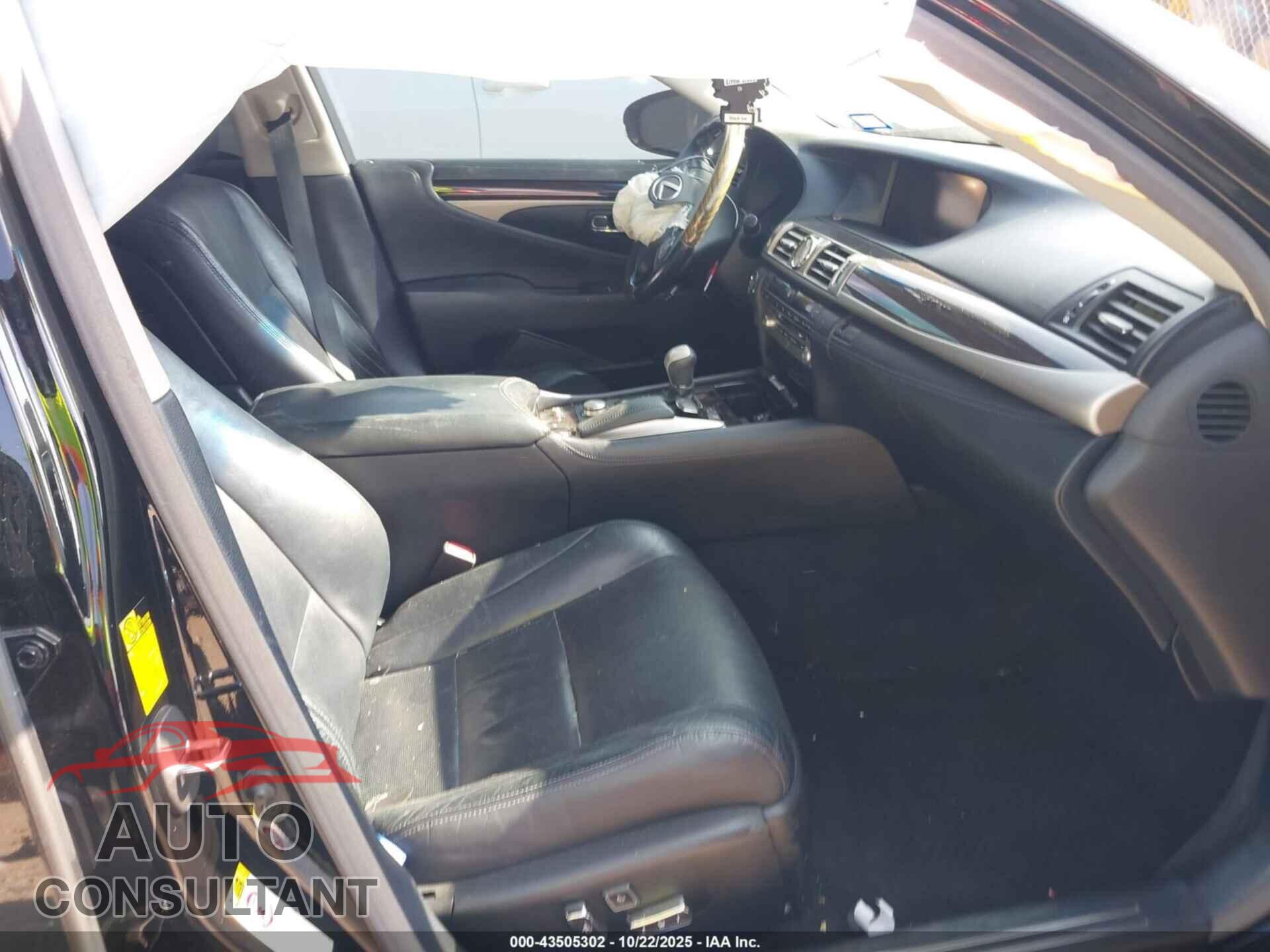 LEXUS LS 460 2013 - JTHBL5EF3D5121493
