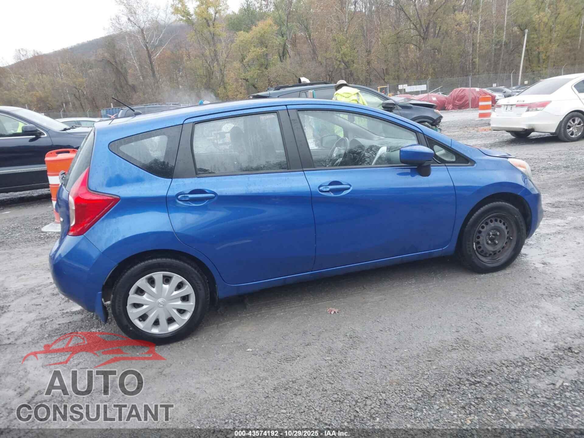 NISSAN VERSA NOTE 2015 - 3N1CE2CP3FL350627