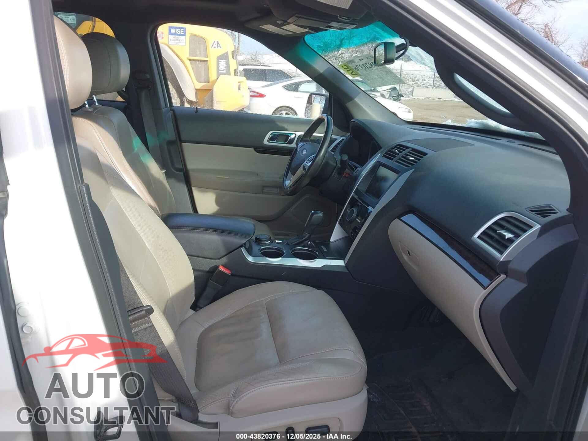 FORD EXPLORER 2012 - 1FMHK8F84CGA20638