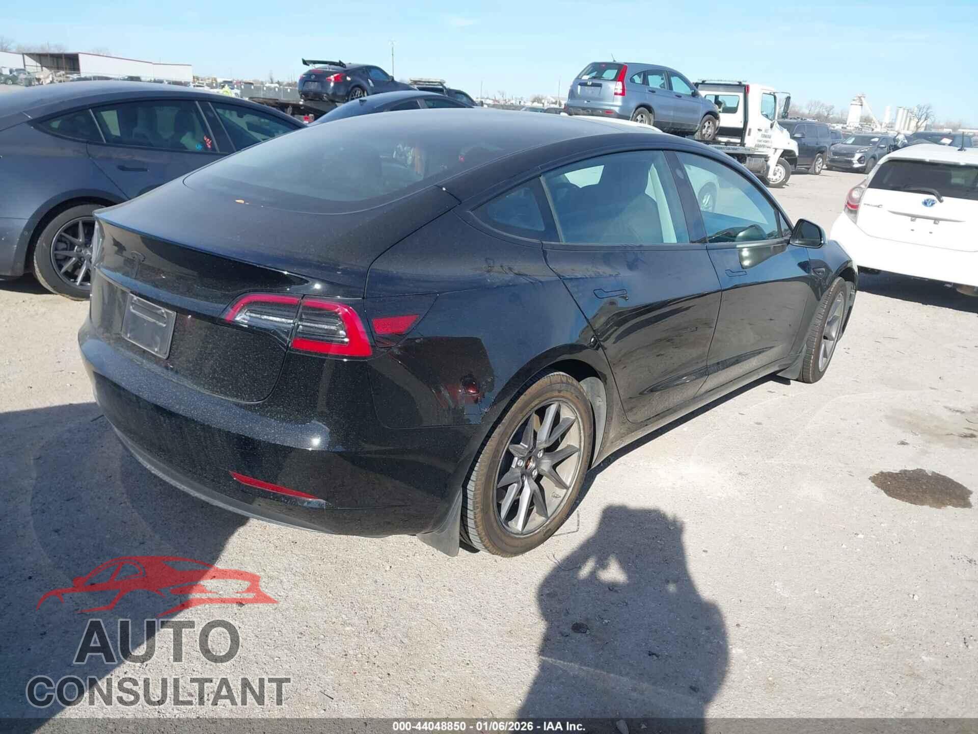 TESLA MODEL 3 2023 - 5YJ3E1EA8PF453431