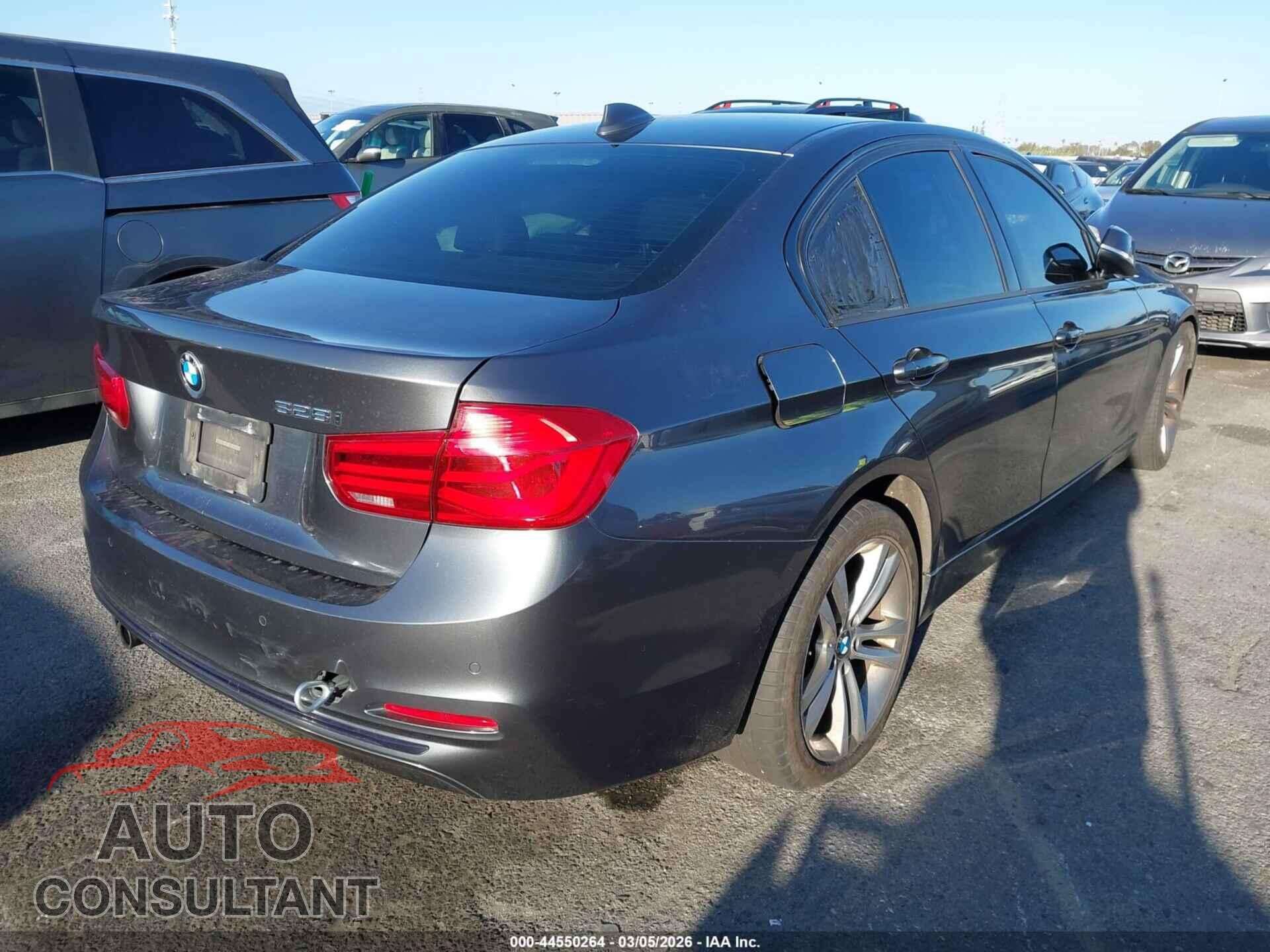 BMW 328I 2016 - WBA8E9G55GNU29820