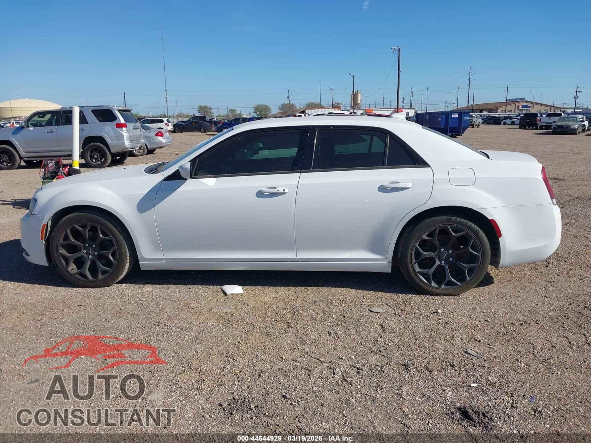 CHRYSLER 300 2019 - 2C3CCABG7KH622991