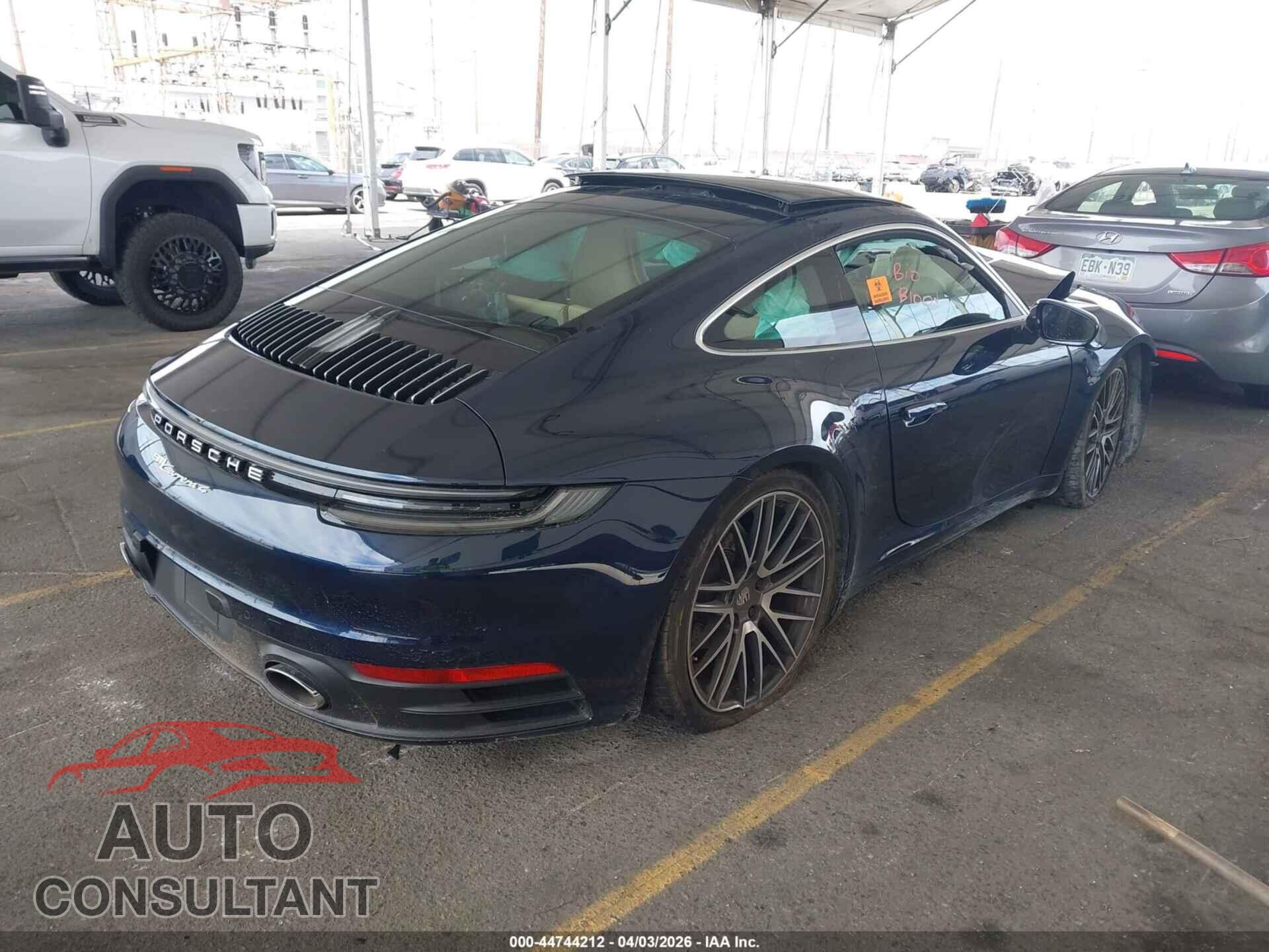 PORSCHE 911 2021 - WP0AA2A98MS206445