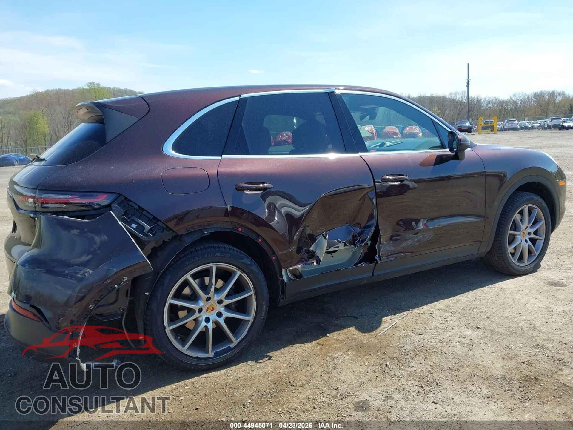 PORSCHE CAYENNE 2019 - WP1AA2AY4KDA18867