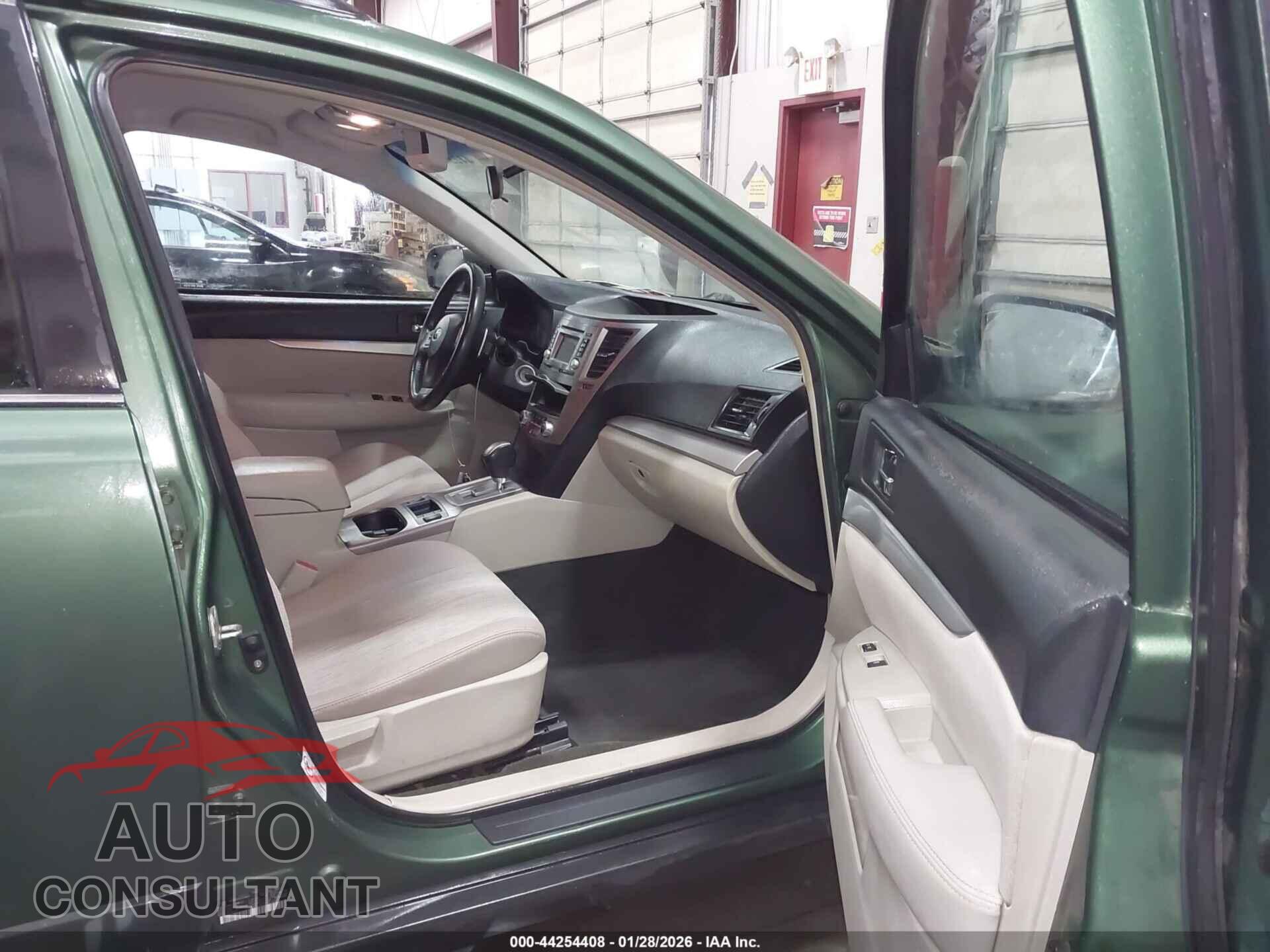 SUBARU OUTBACK 2014 - 4S4BRBCC4E3234854