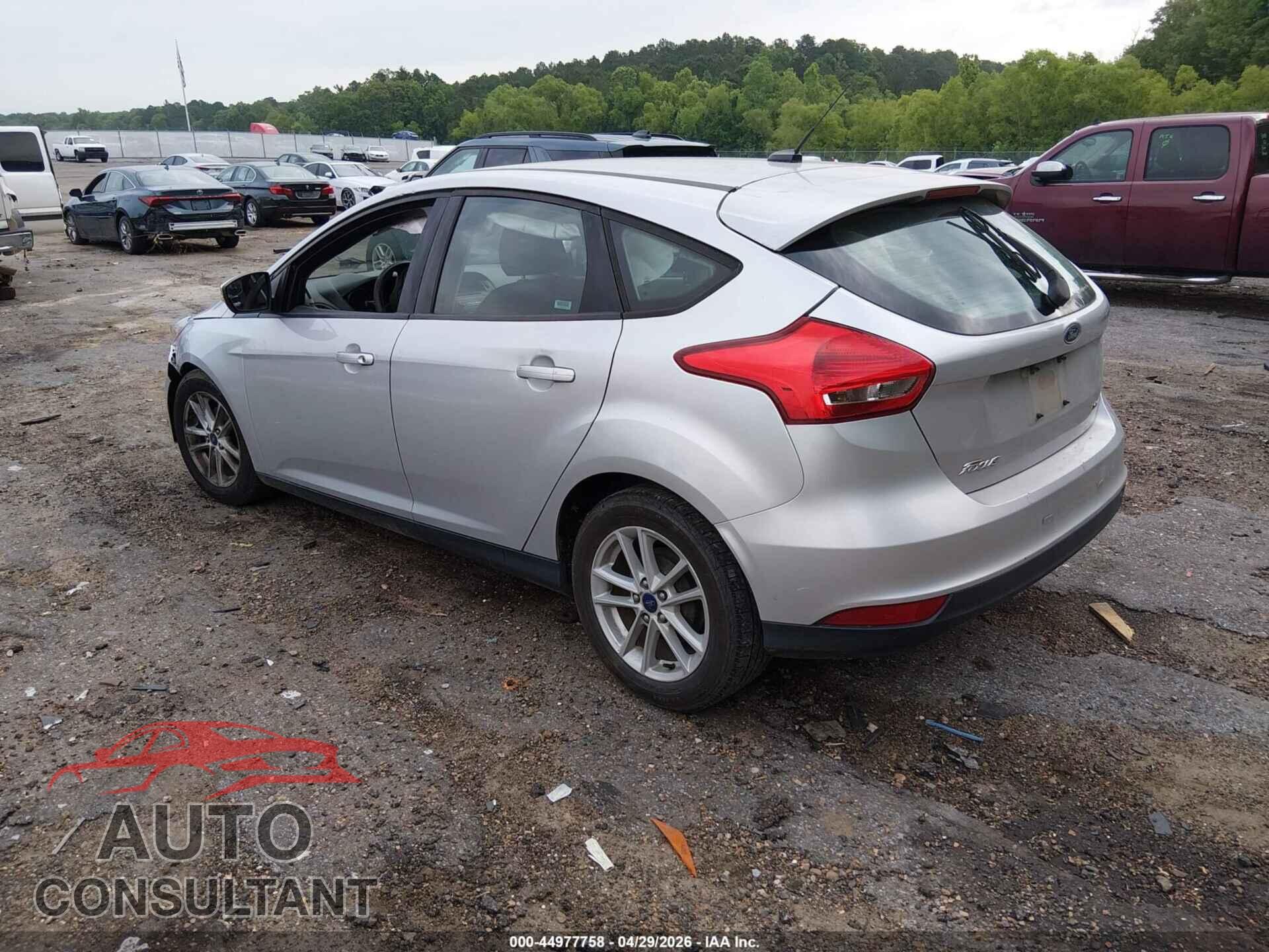FORD FOCUS 2017 - 1FADP3K29HL225191