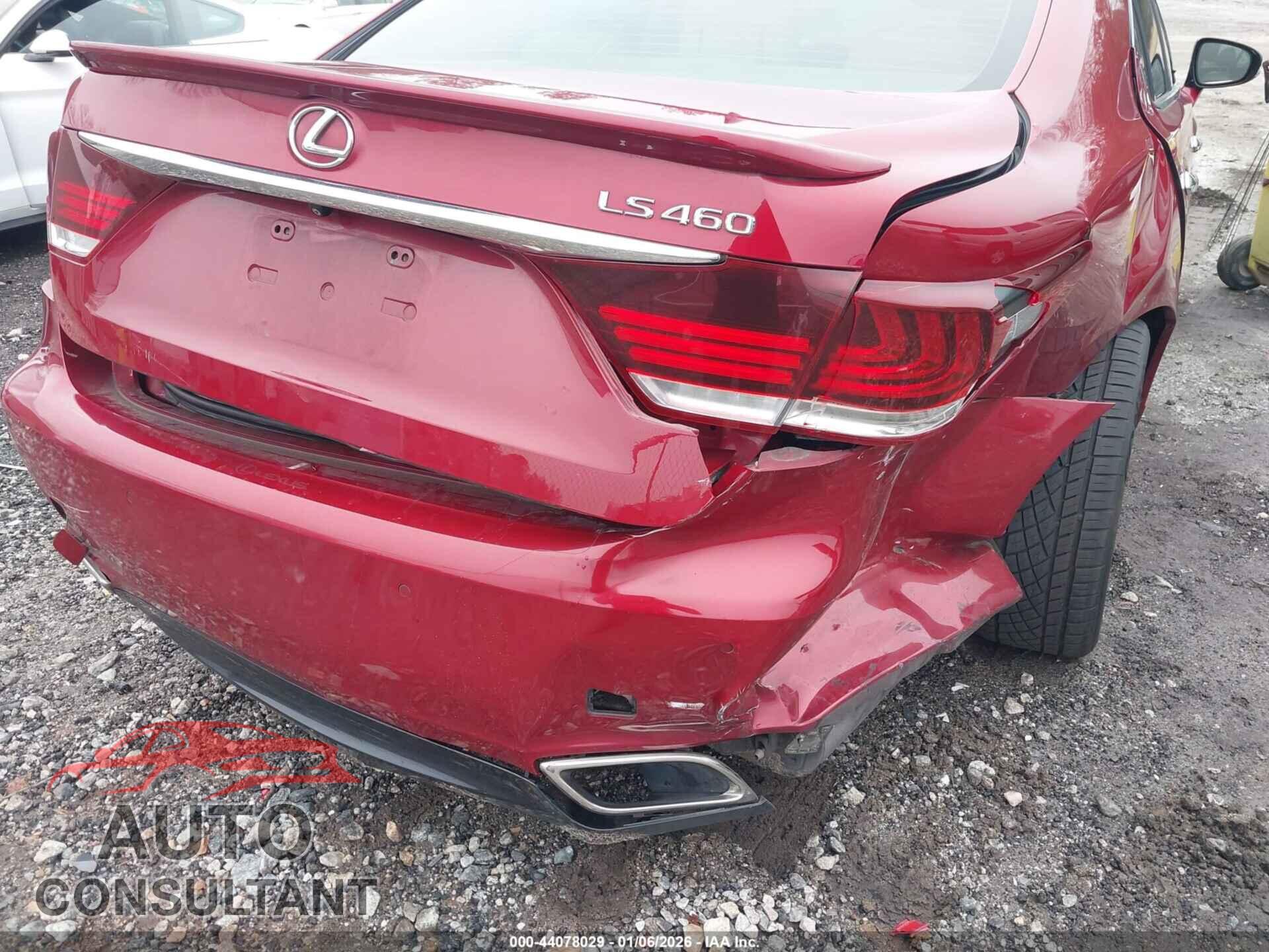 LEXUS LS 460 2015 - JTHBL5EF4F5137432