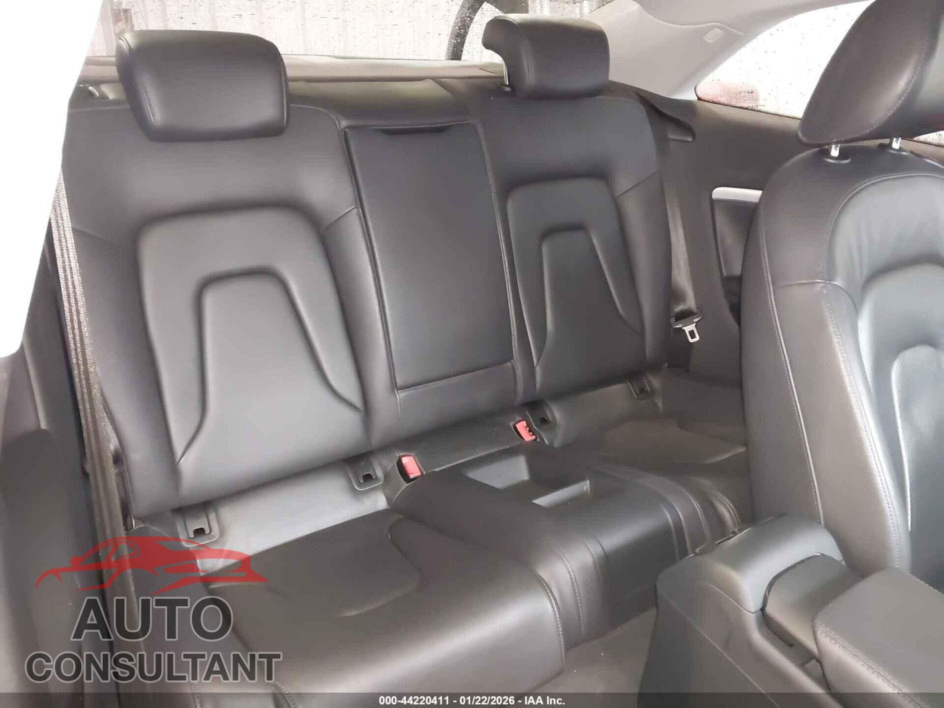 AUDI A5 2013 - WAUCFAFR5DA042085