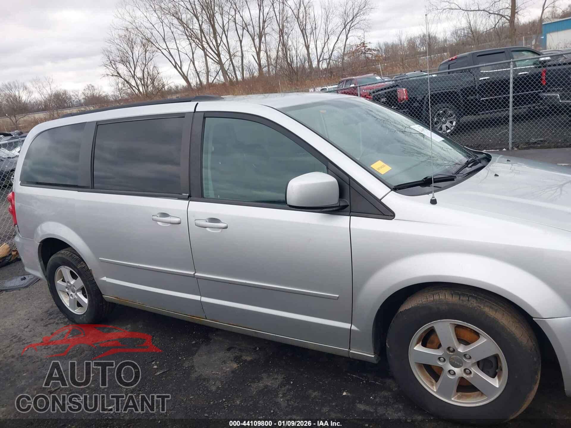 DODGE GRAND CARAVAN 2011 - 2D4RN3DG4BR724593