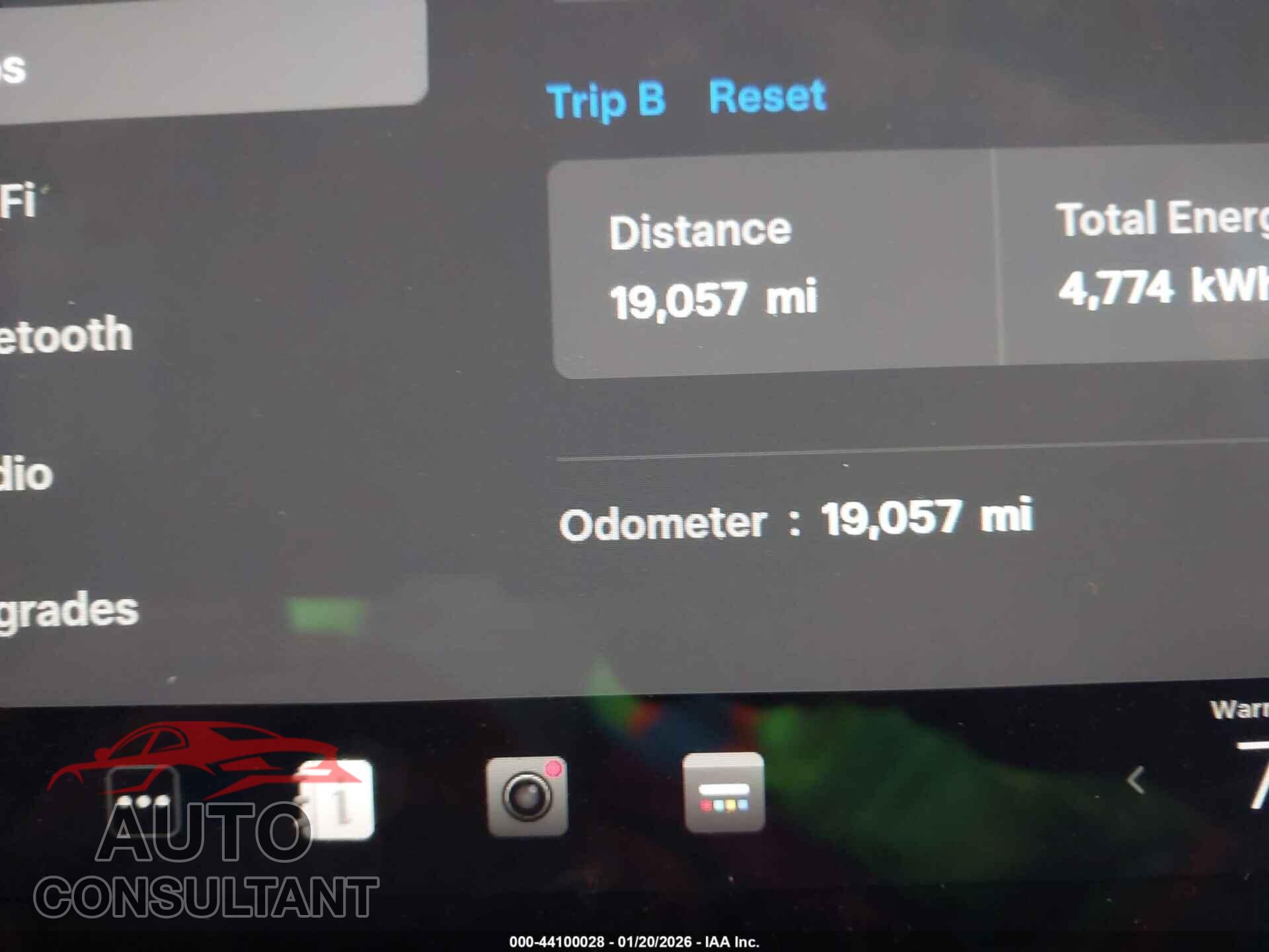 TESLA MODEL 3 2024 - 5YJ3E1EA4RF734807