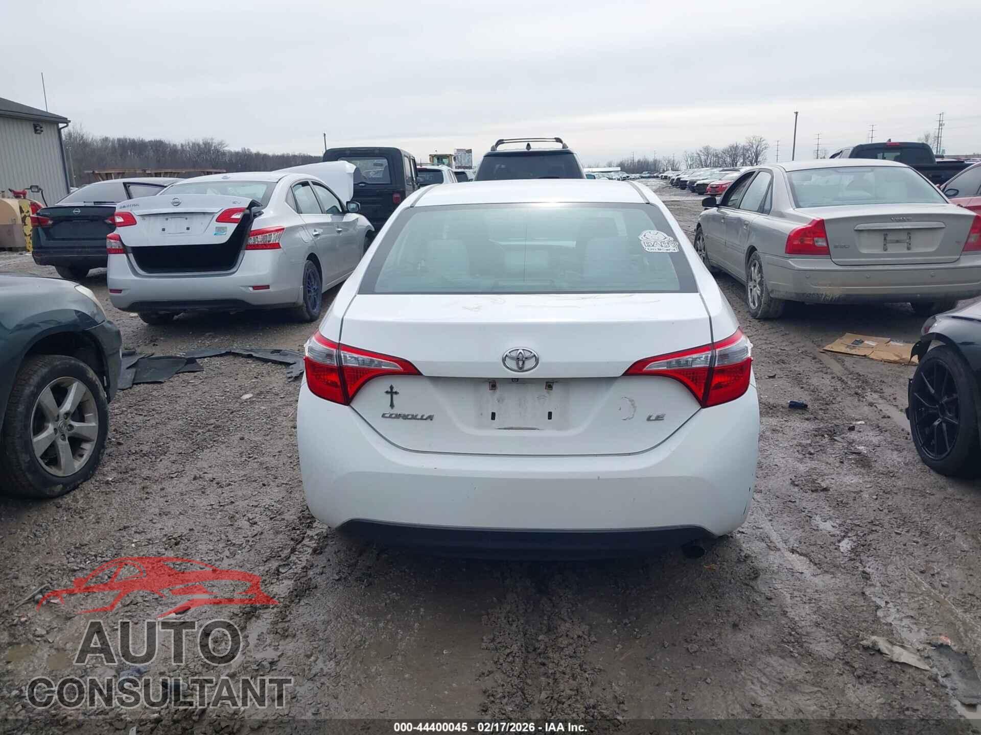 TOYOTA COROLLA 2015 - 2T1BURHEXFC400857